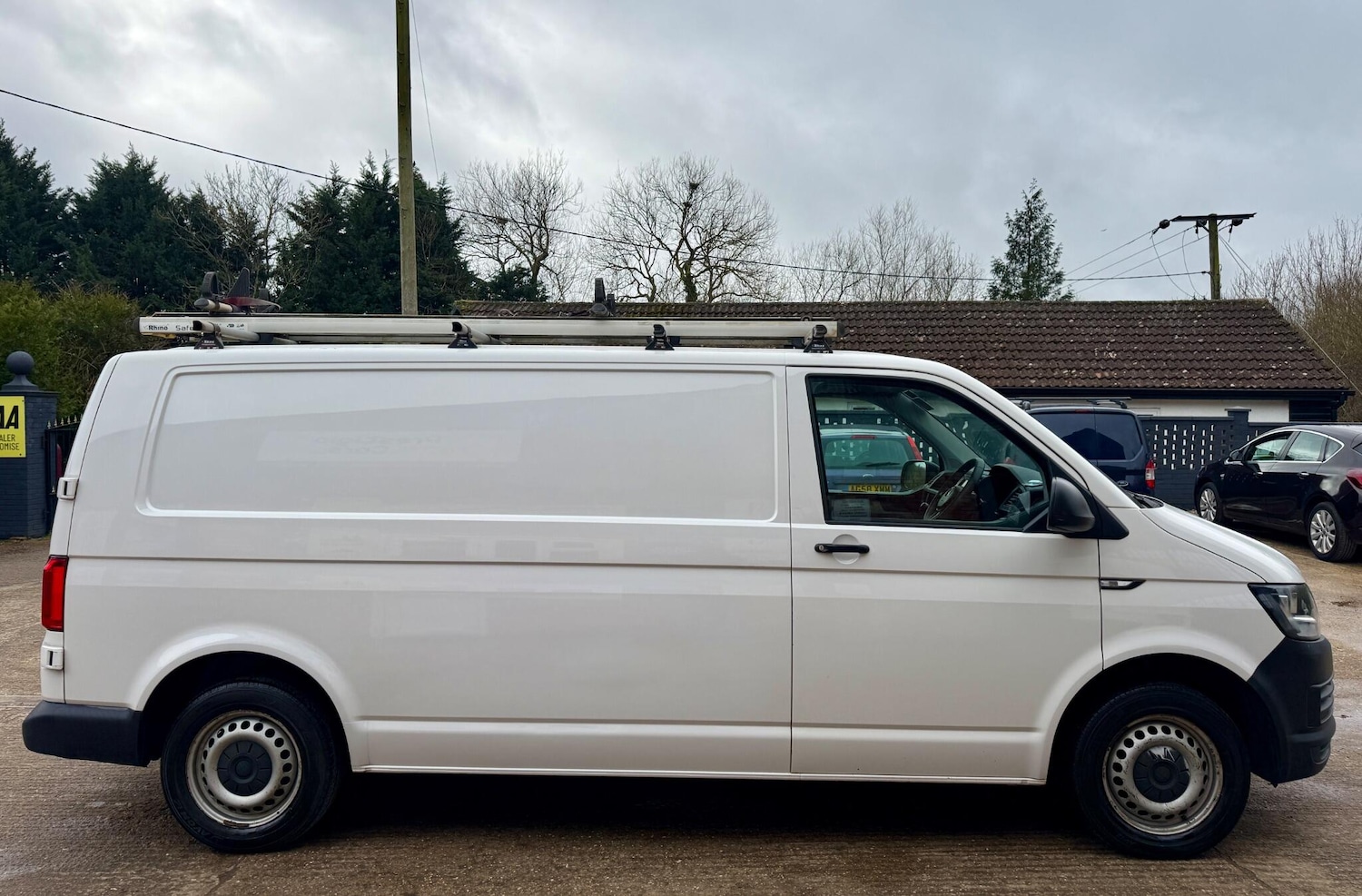 Used Volkswagen Transporter 2018 for sale - 77578848: Photo 12