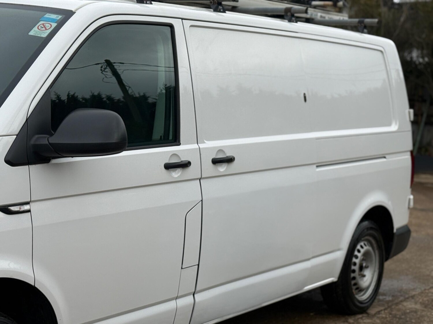 Used Volkswagen Transporter 2018 for sale - 77578848: Photo 32