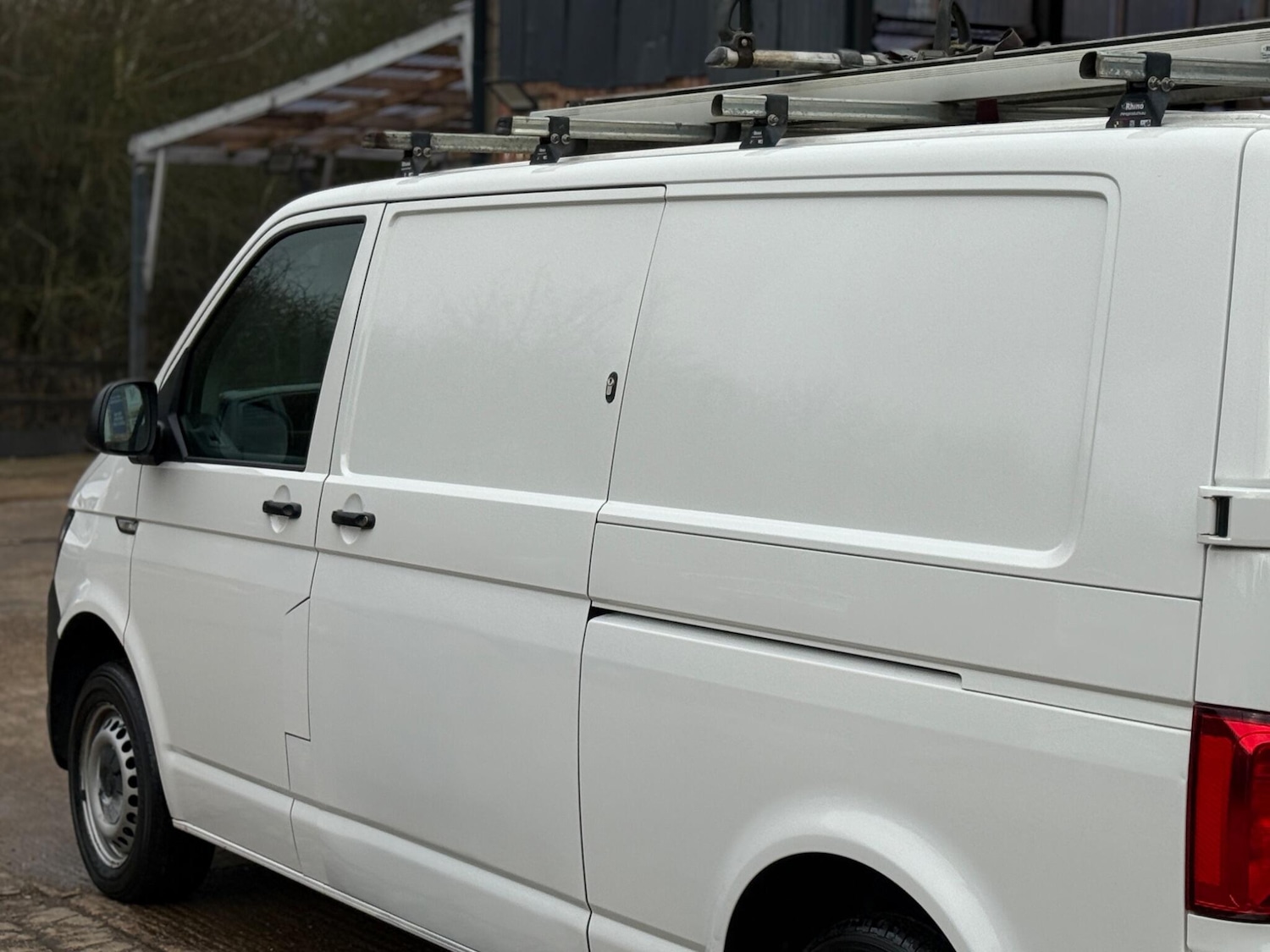 Used Volkswagen Transporter 2018 for sale - 77578848: Photo 35