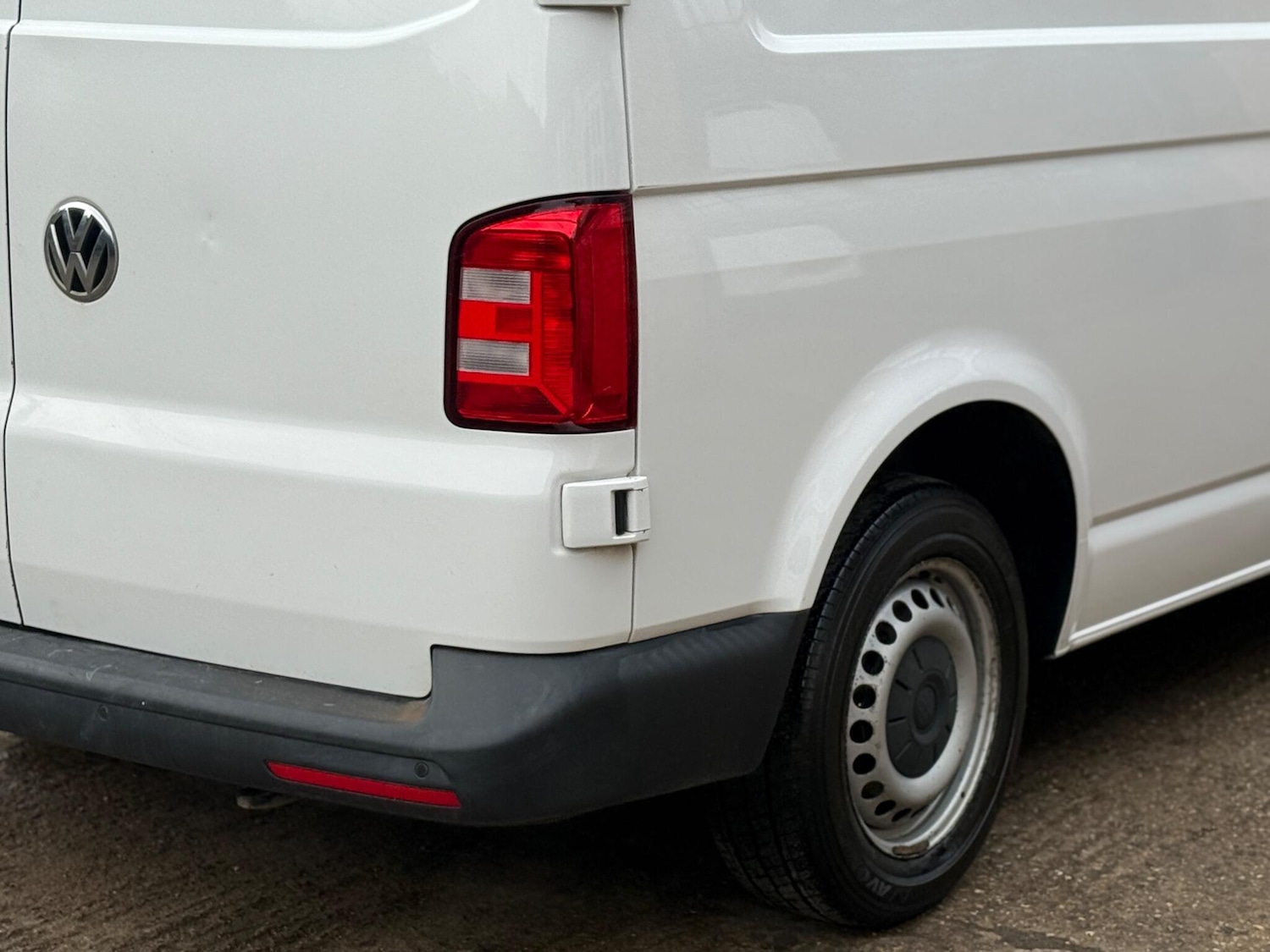 Used Volkswagen Transporter 2018 for sale - 77578848: Photo 37