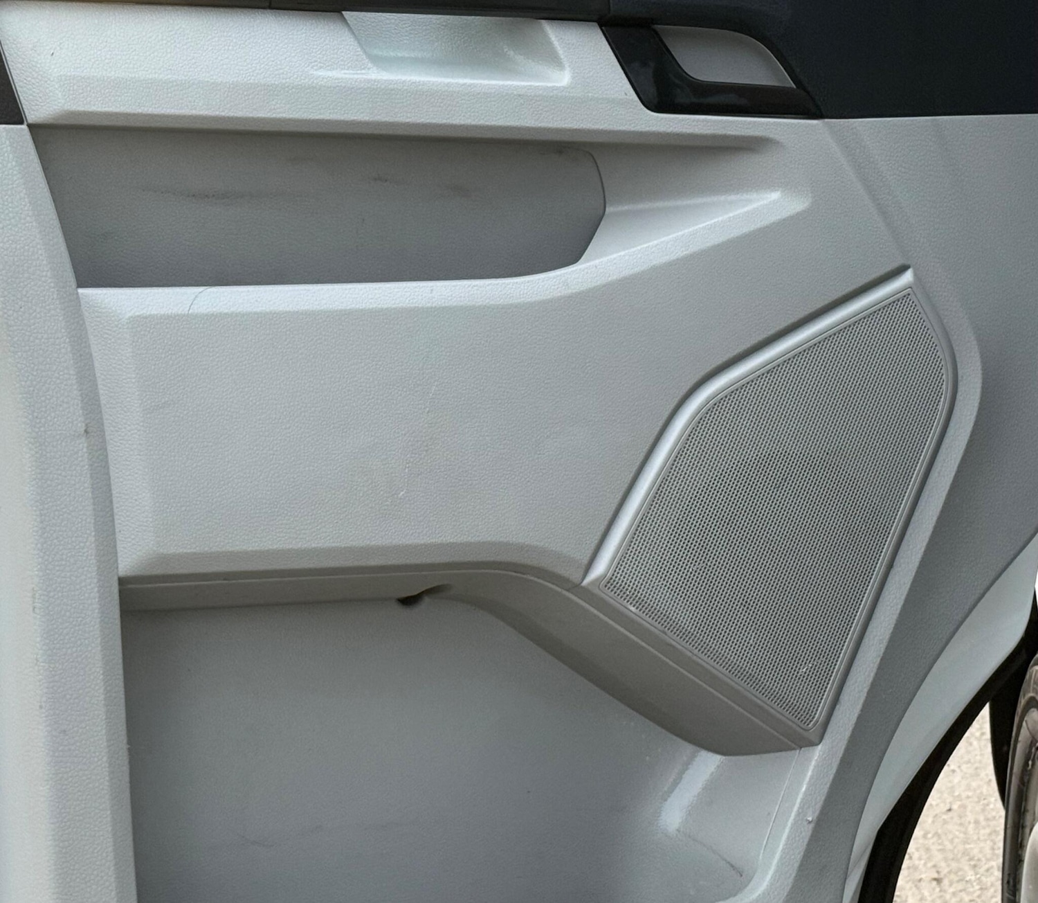 Used Volkswagen Transporter 2018 for sale - 77578848: Photo 40