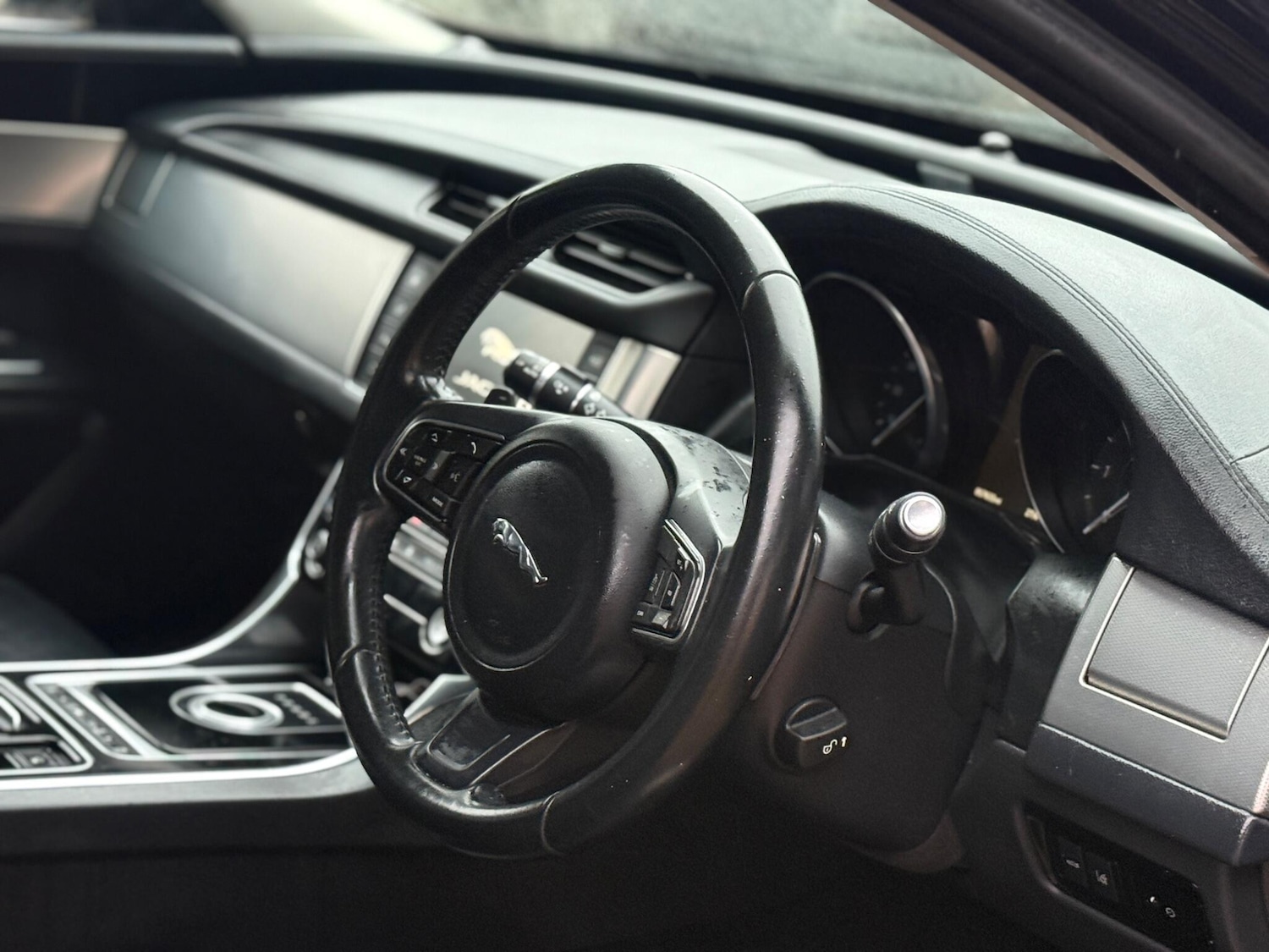 Used Jaguar XF 2016 for sale - 77336899: Photo 11