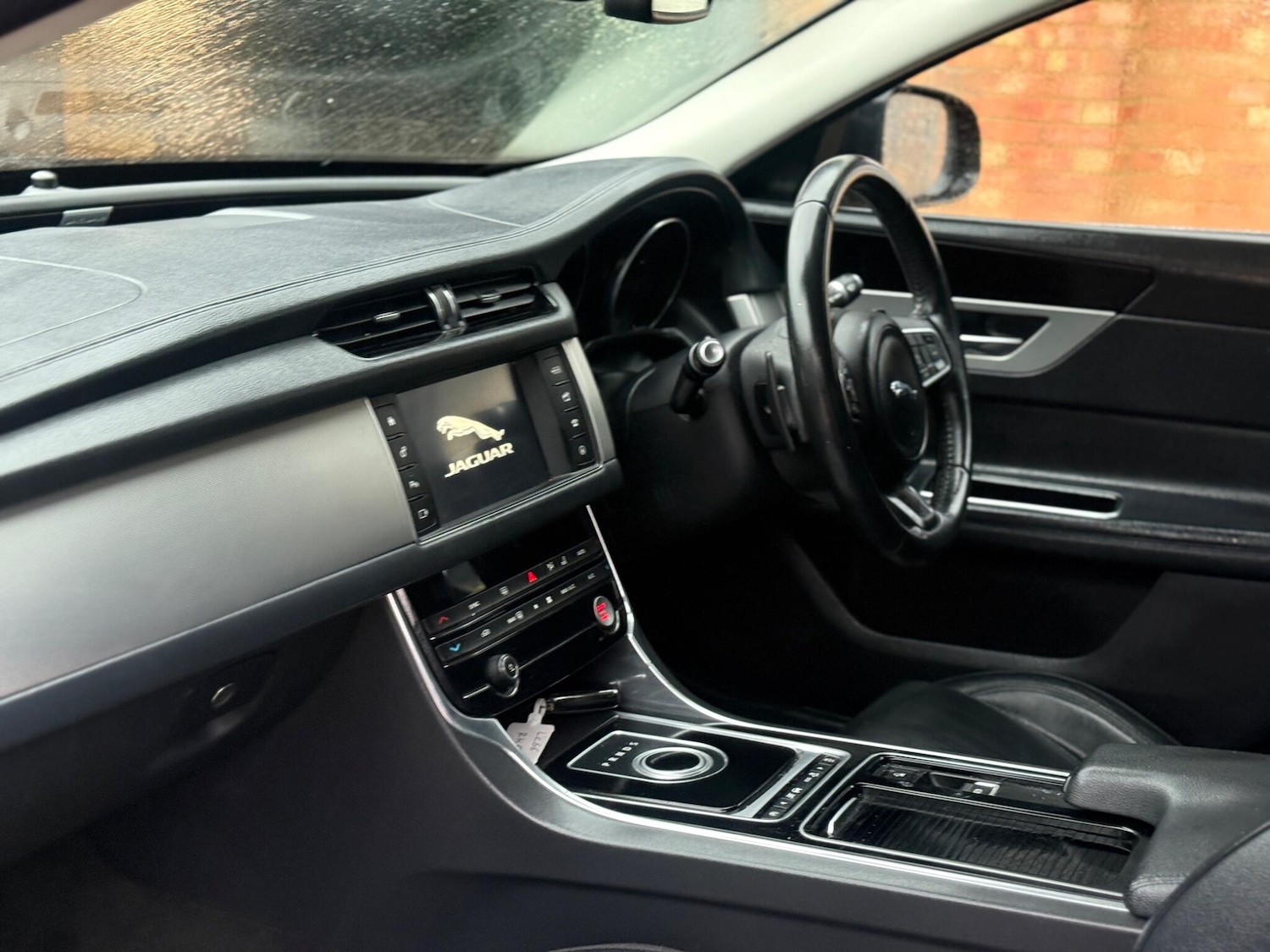 Used Jaguar XF 2016 for sale - 77336899: Photo 13