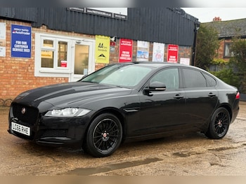 Used Jaguar XF 2016 for sale - 77336899: Photo