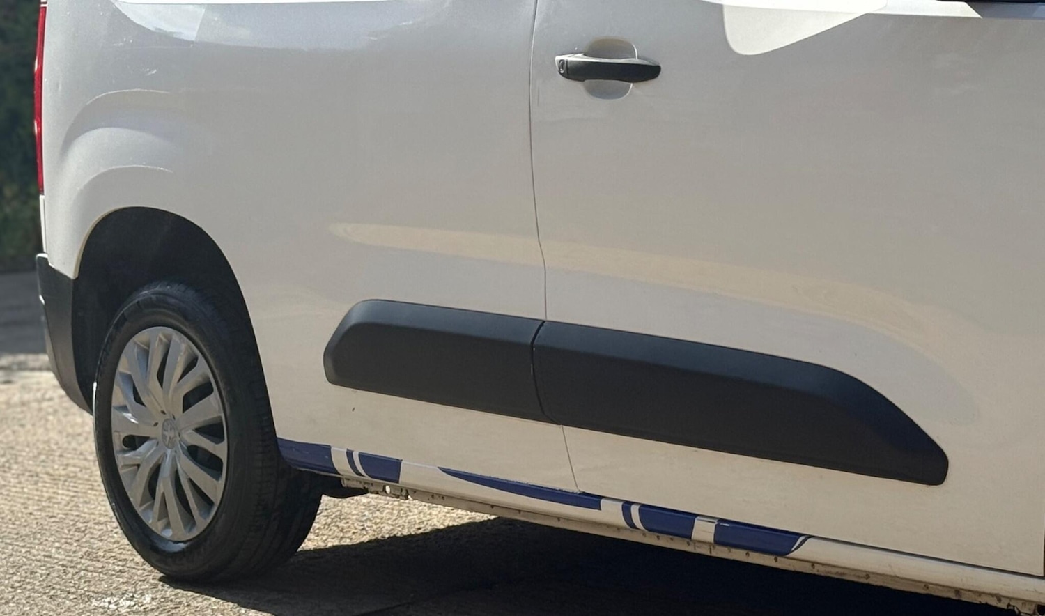 Vehicle 25