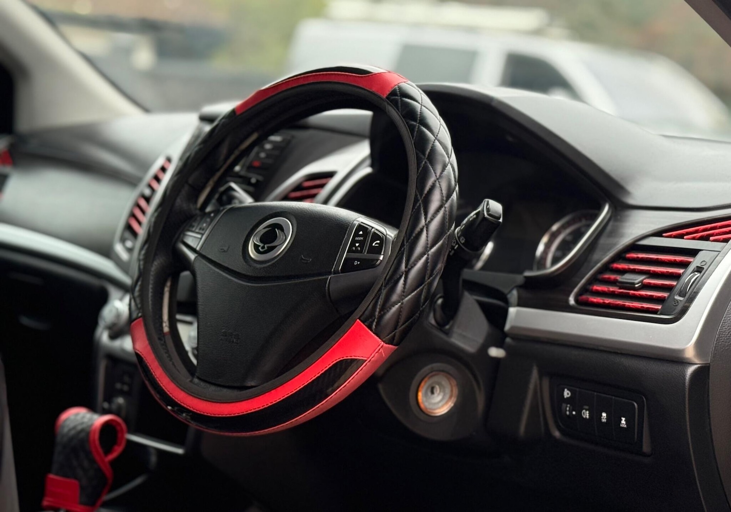 Used Ssangyong Korando 2015 for sale - 76985658: Photo 13