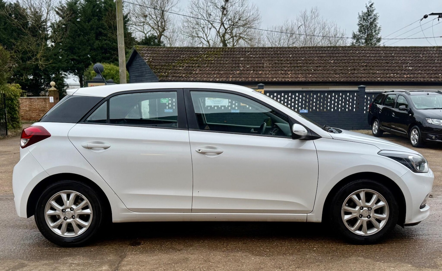 Used Hyundai i20 2017 for sale - 77563648: Photo 12