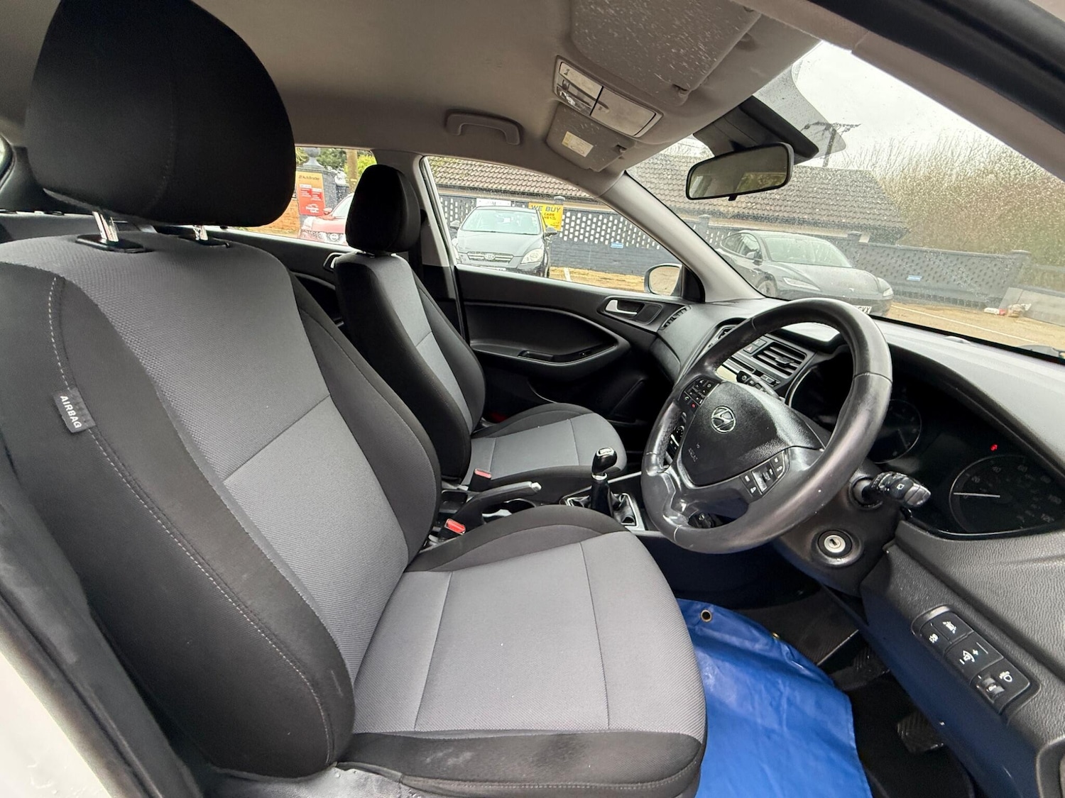 Used Hyundai i20 2017 for sale - 77563648: Photo 14