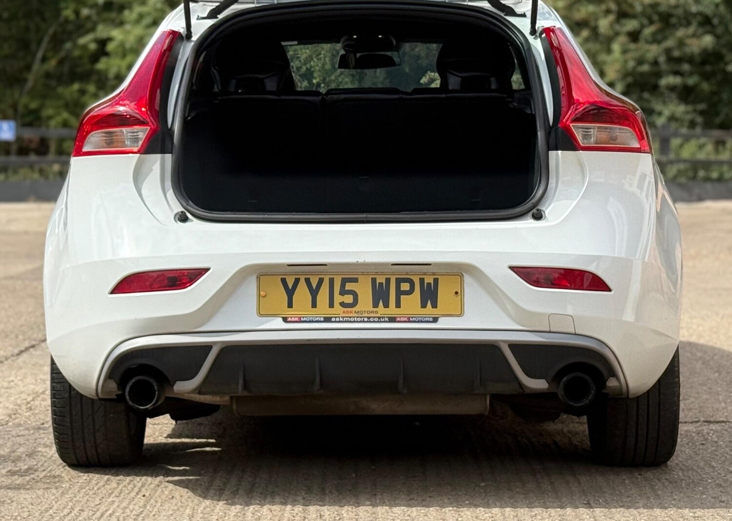 Used Volvo V40 2015 for sale - 76311669: Photo 20