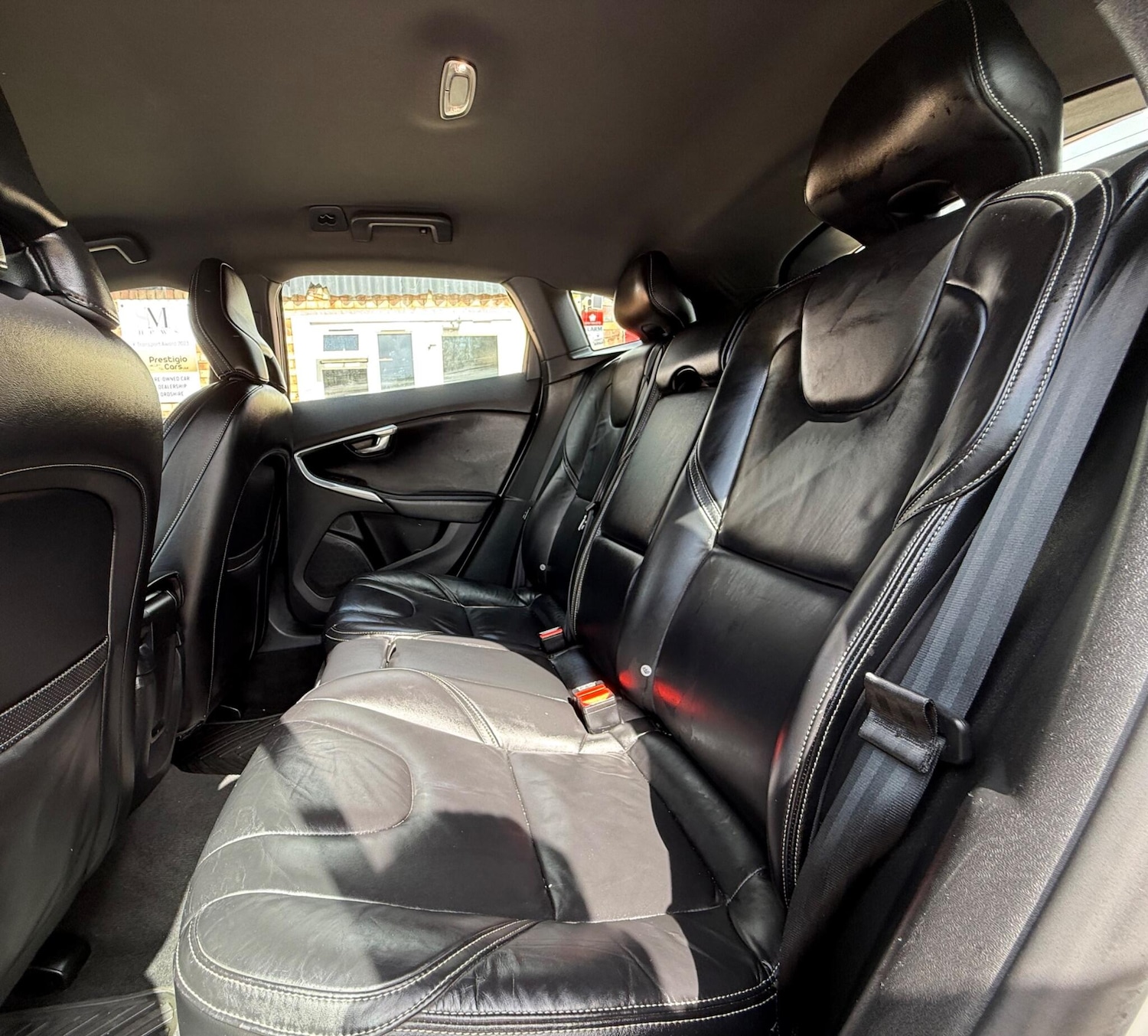 Used Volvo V40 2015 for sale - 76311669: Photo 22