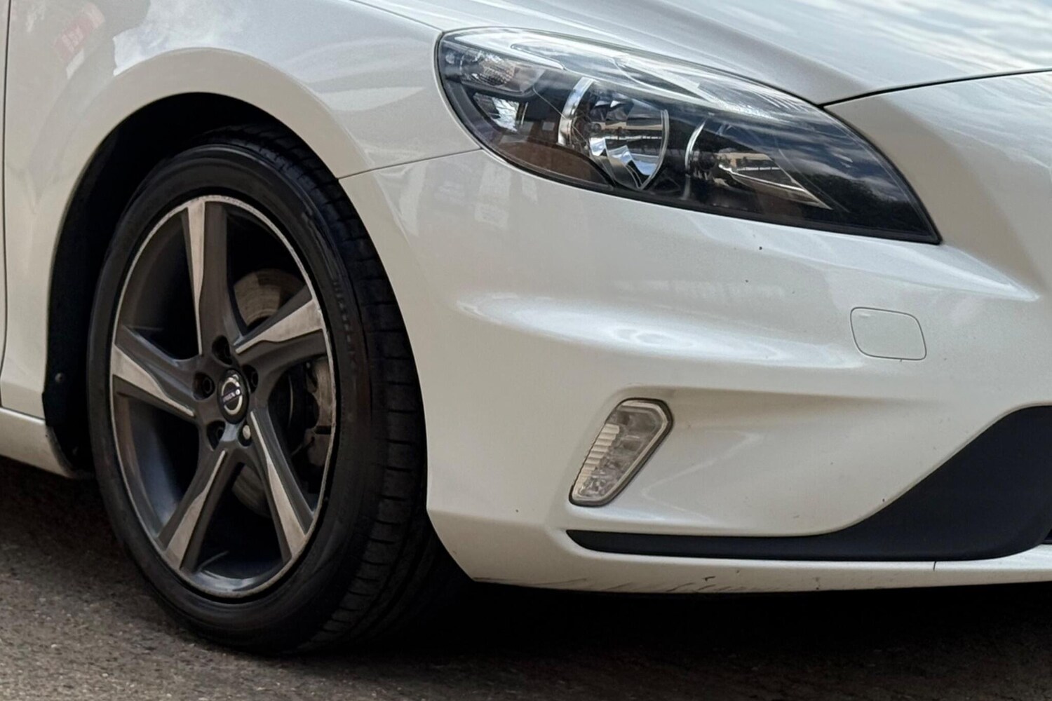 Used Volvo V40 2015 for sale - 76311669: Photo 26