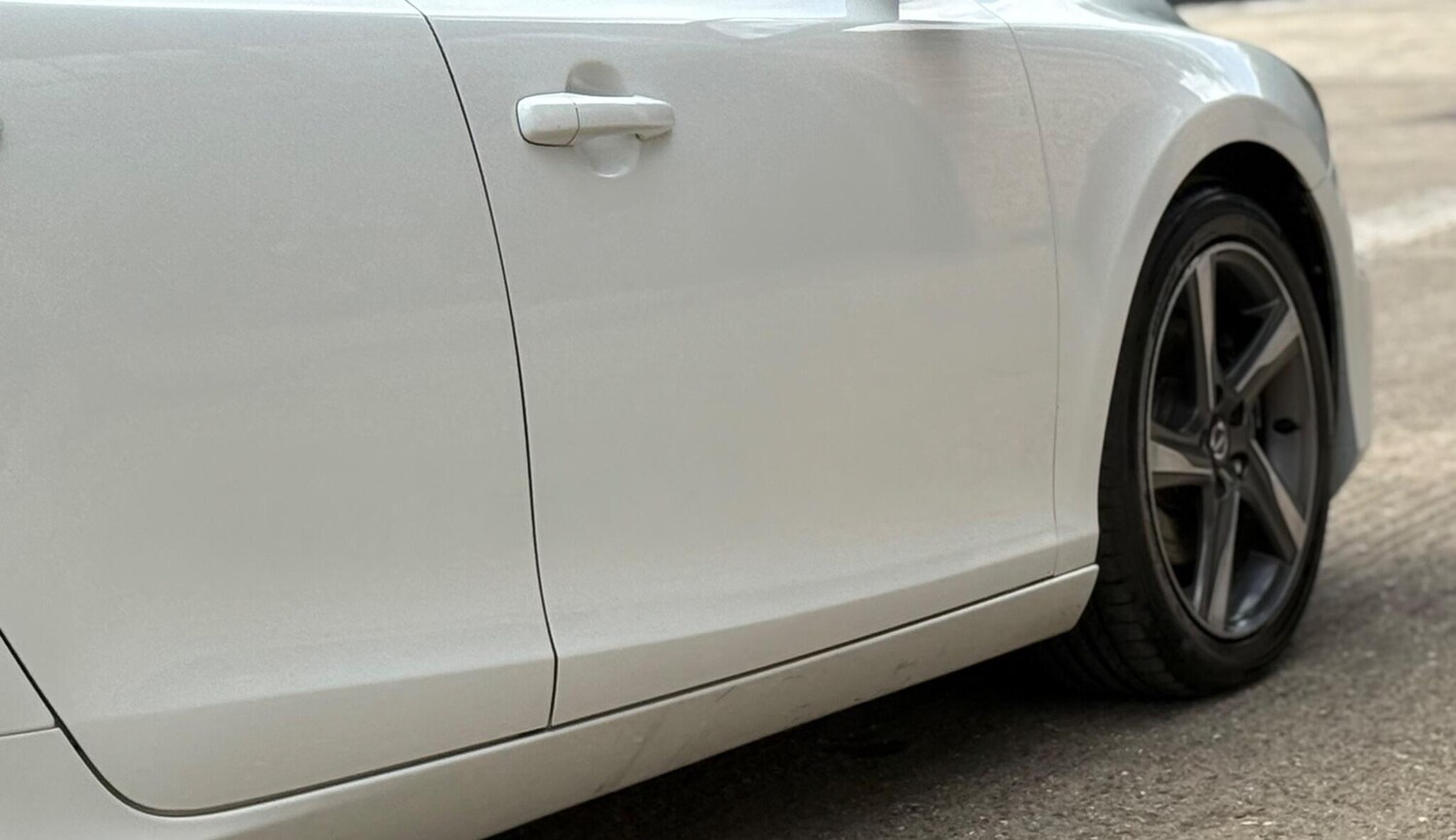 Used Volvo V40 2015 for sale - 76311669: Photo 37