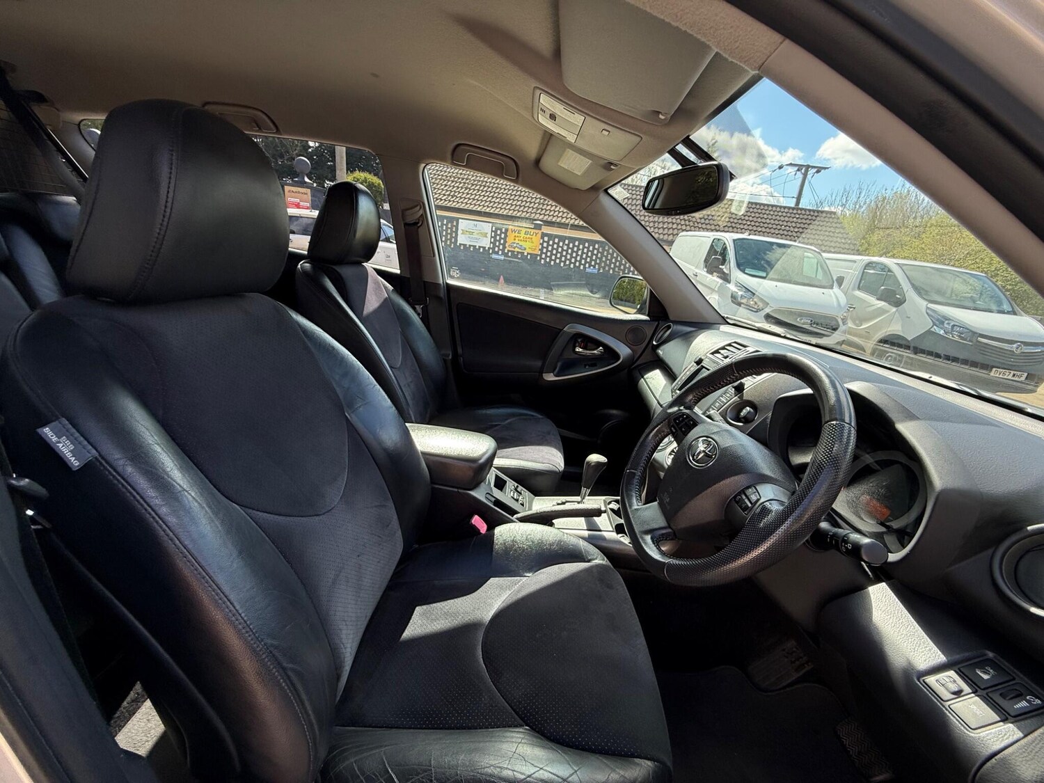 Used Toyota RAV4 2010 for sale - 78111693: Photo 14