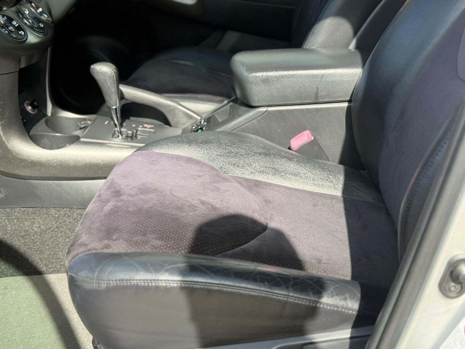 Used Toyota RAV4 2010 for sale - 78111693: Photo 36