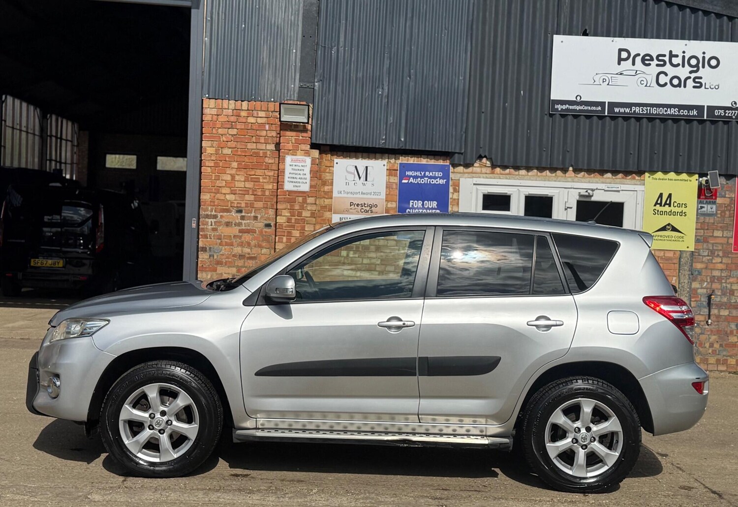 Used Toyota RAV4 2010 for sale - 78111693: Photo 7