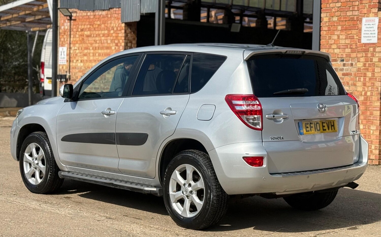 Used Toyota RAV4 2010 for sale - 78111693: Photo 9