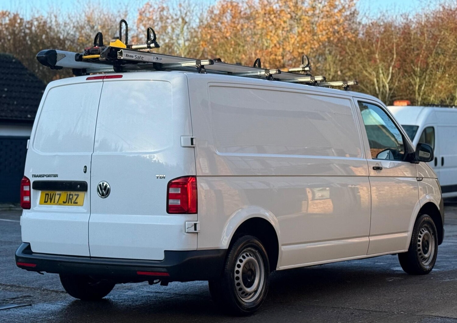 Used Volkswagen Transporter 2017 for sale - 77679754: Photo 11