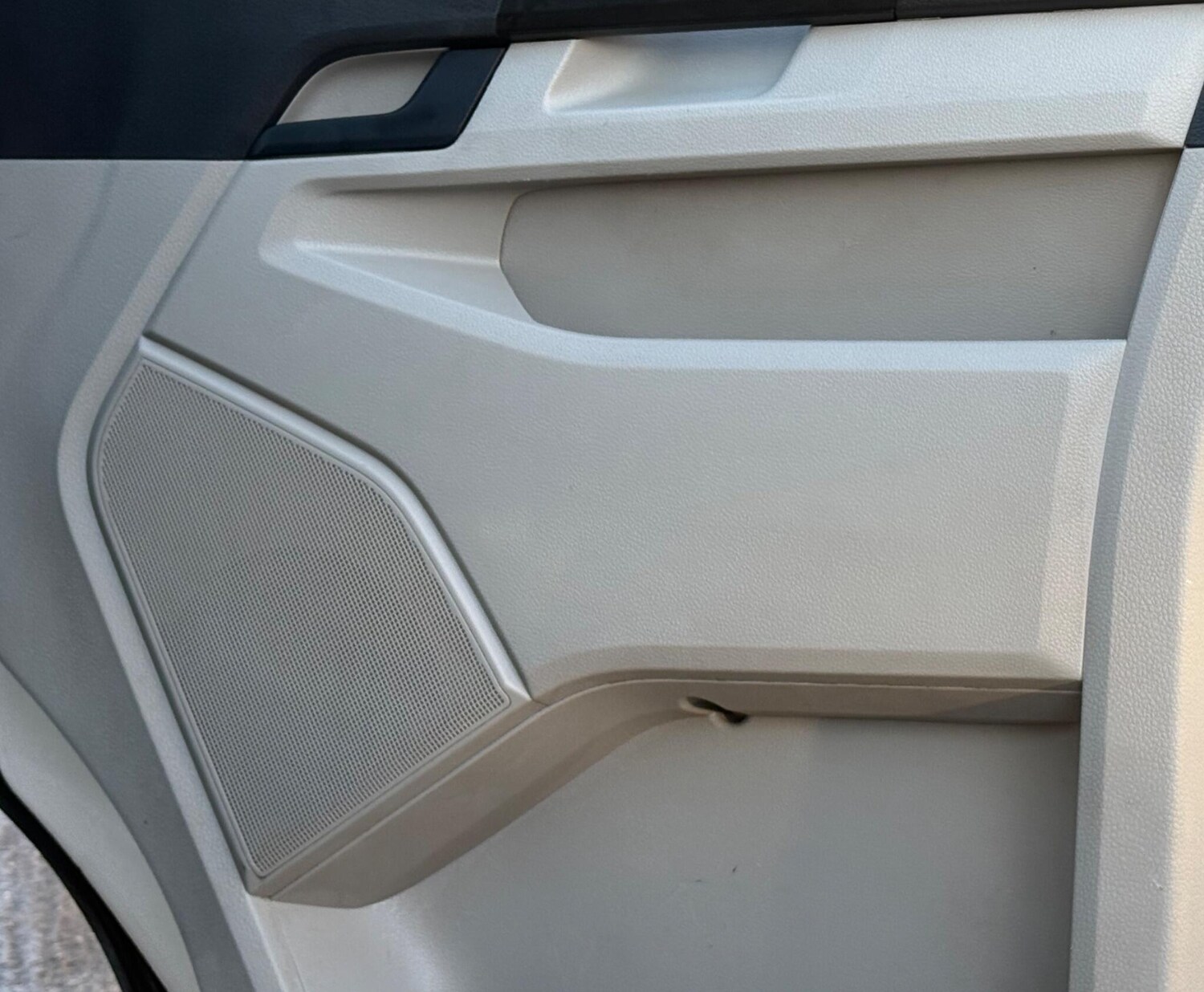 Used Volkswagen Transporter 2017 for sale - 77679754: Photo 15