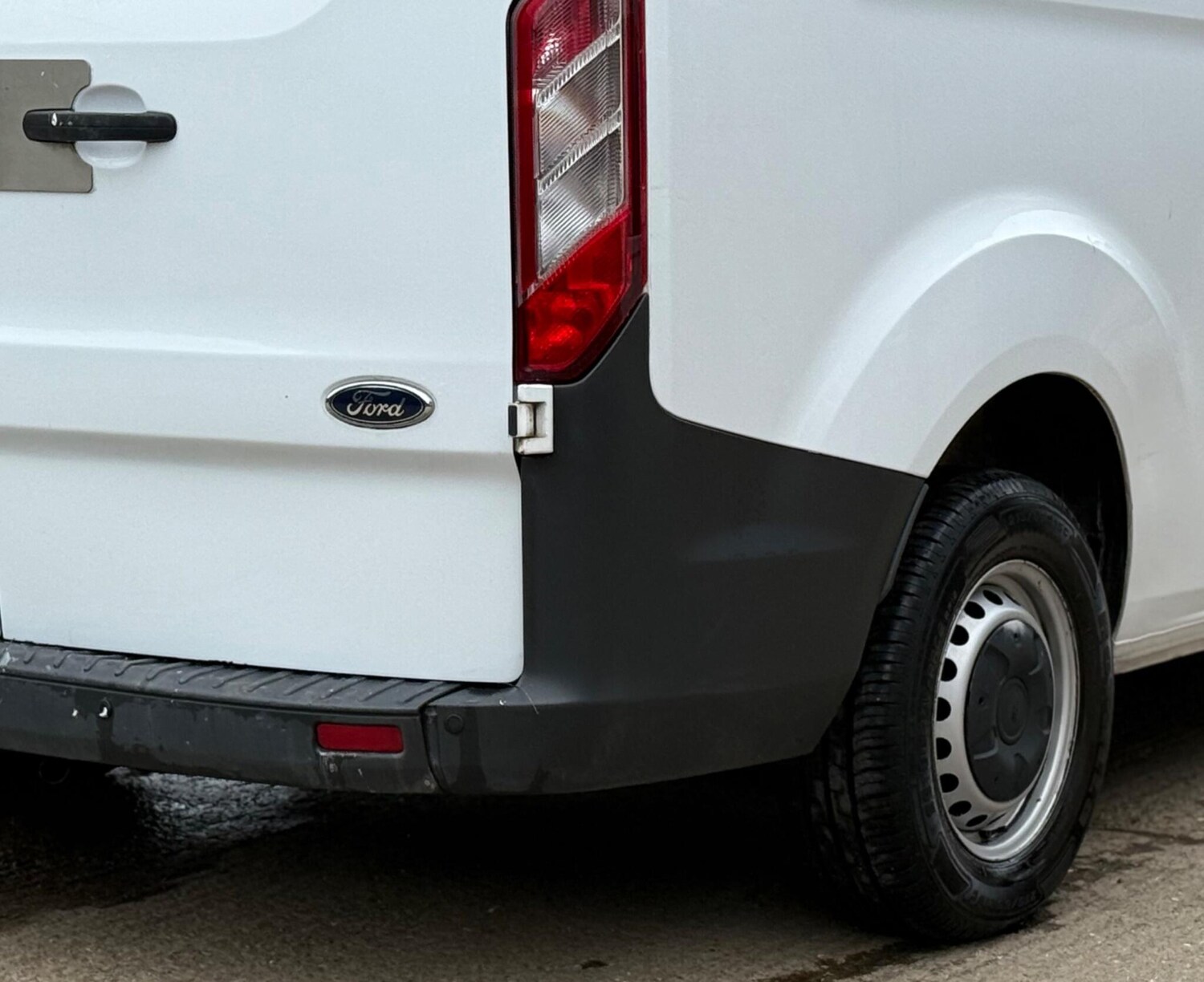 Used Ford Transit Custom 2018 for sale - 78078579: Photo 32