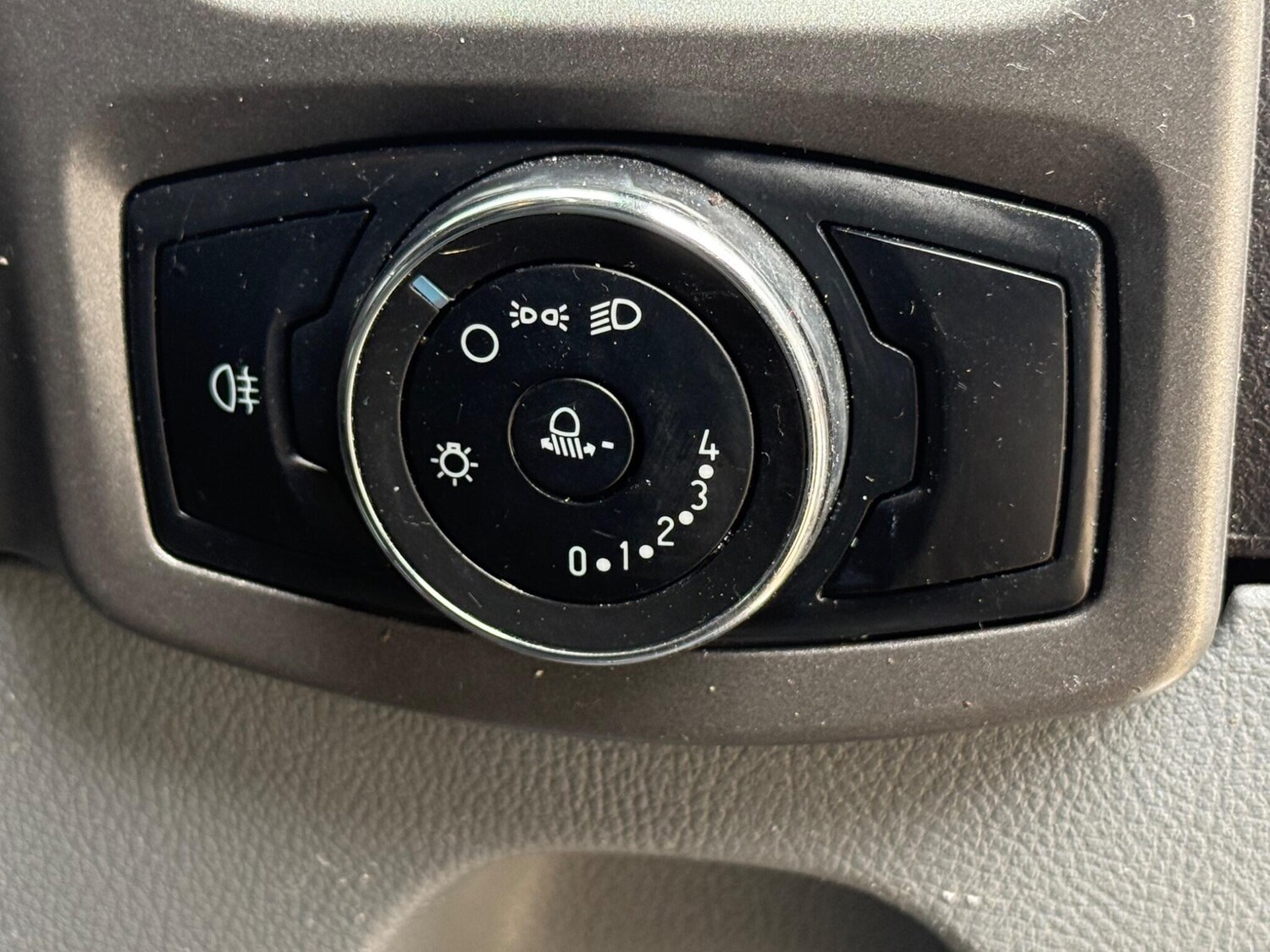 Used Ford Transit Custom 2018 for sale - 78078579: Photo 37