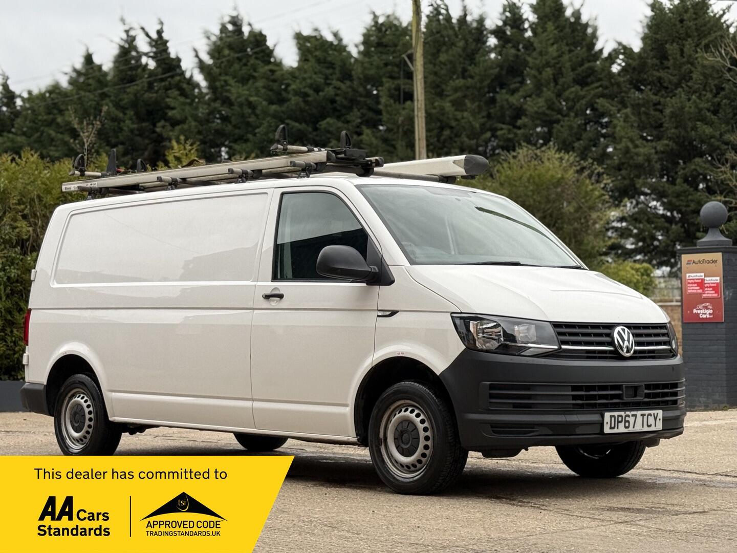 Used Volkswagen Transporter 2018 for sale - 78003524: Photo 1