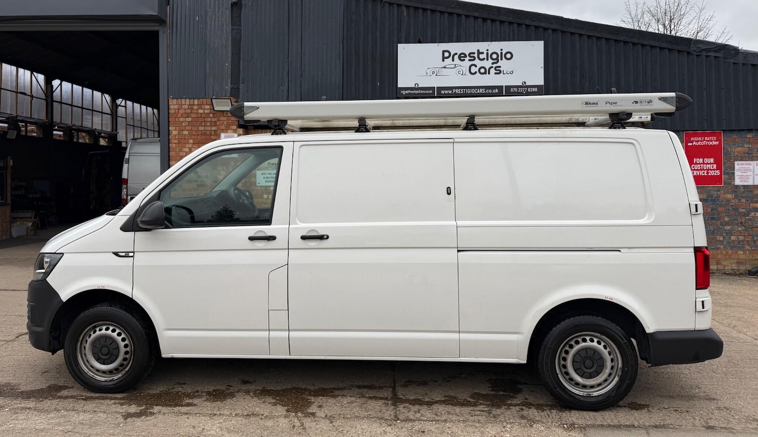 Used Volkswagen Transporter 2018 for sale - 78003524: Photo 11