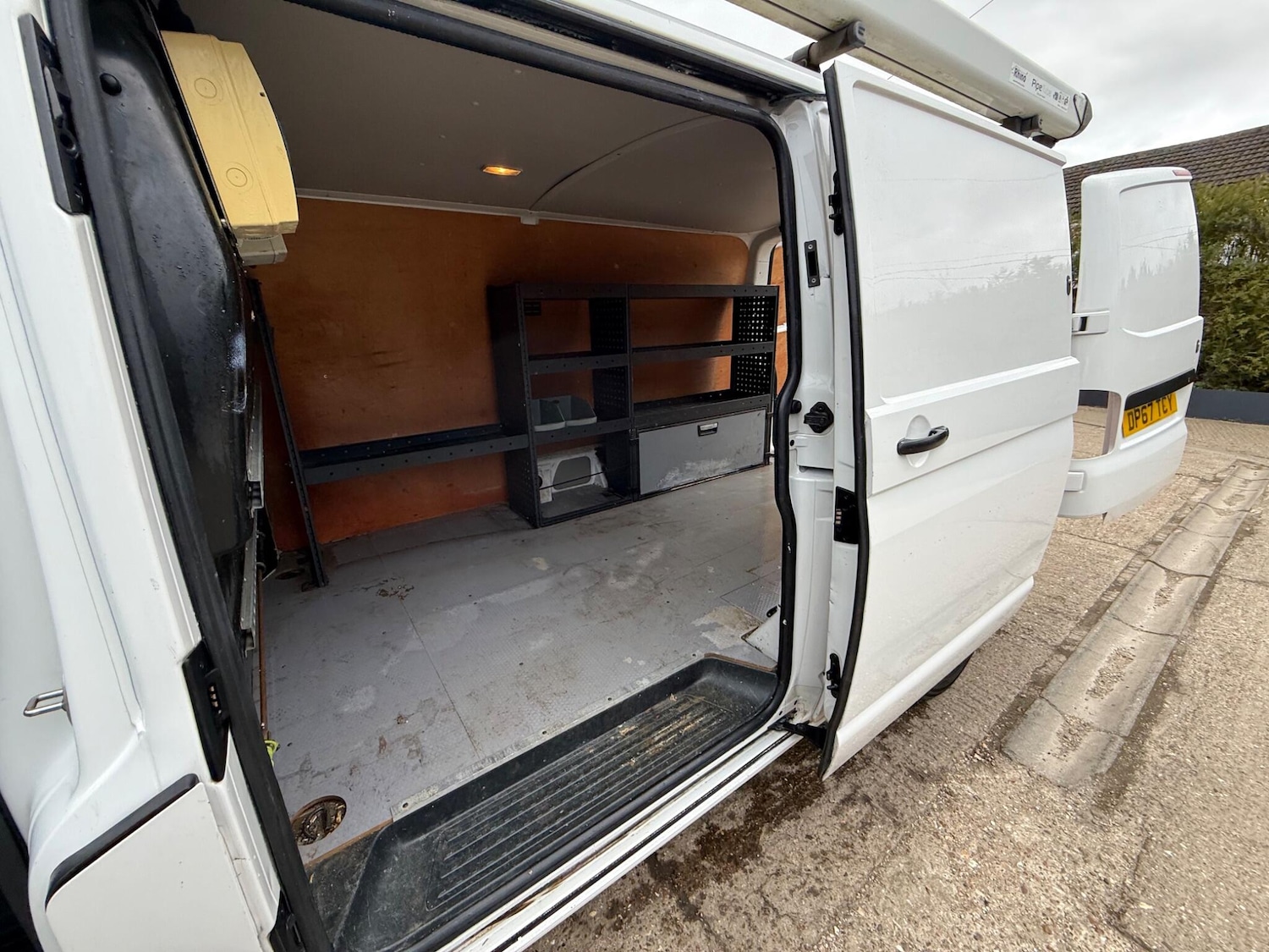 Used Volkswagen Transporter 2018 for sale - 78003524: Photo 14