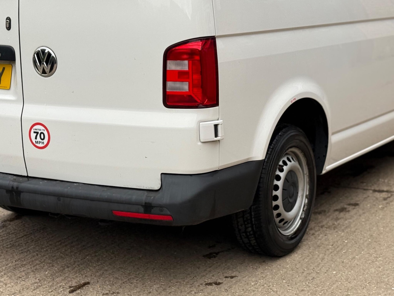 Used Volkswagen Transporter 2018 for sale - 78003524: Photo 29