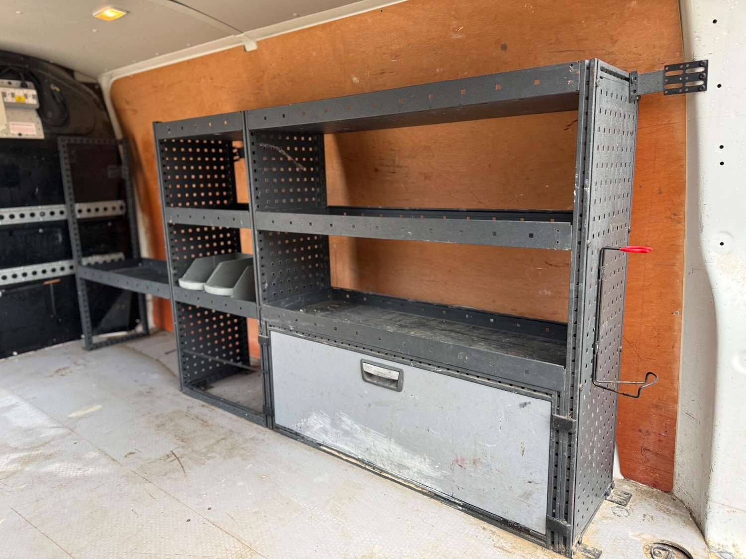 Used Volkswagen Transporter 2018 for sale - 78003524: Photo 42