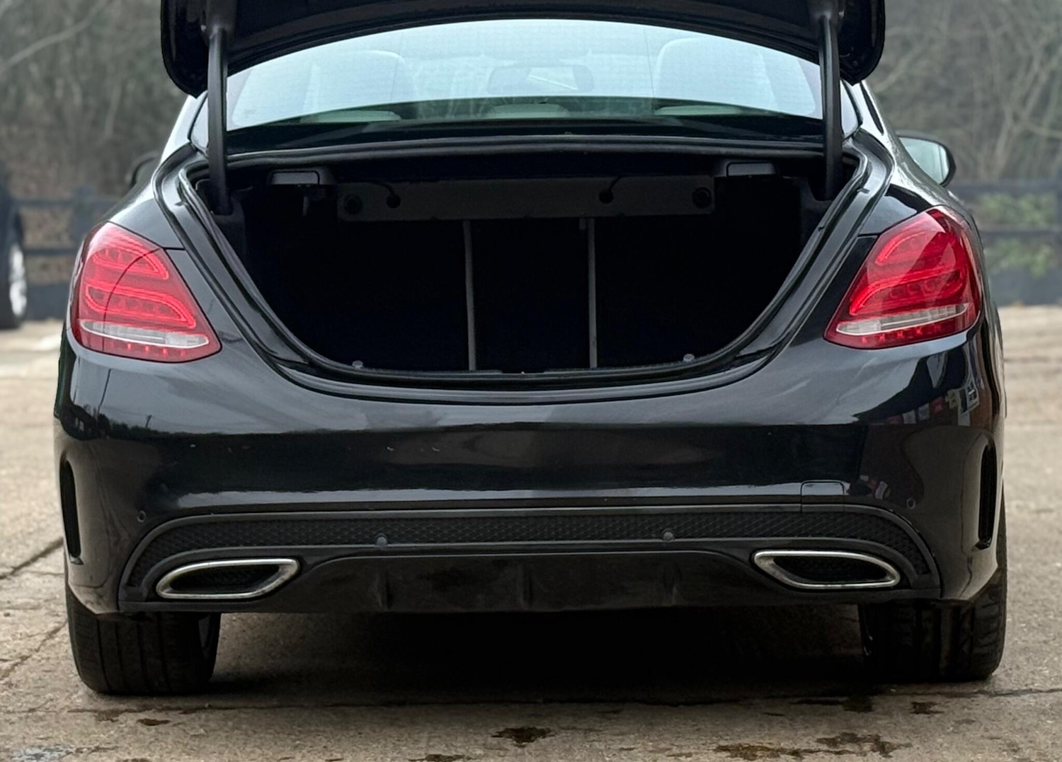 Used Mercedes-Benz C Class 2014 for sale - 77061730: Photo 24