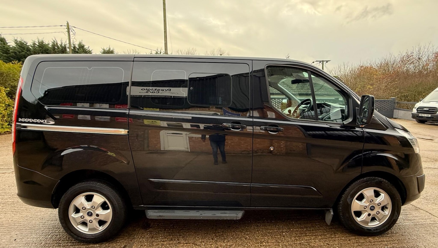 Used Ford Tourneo Custom 2018 for sale - 76830815: Photo 12