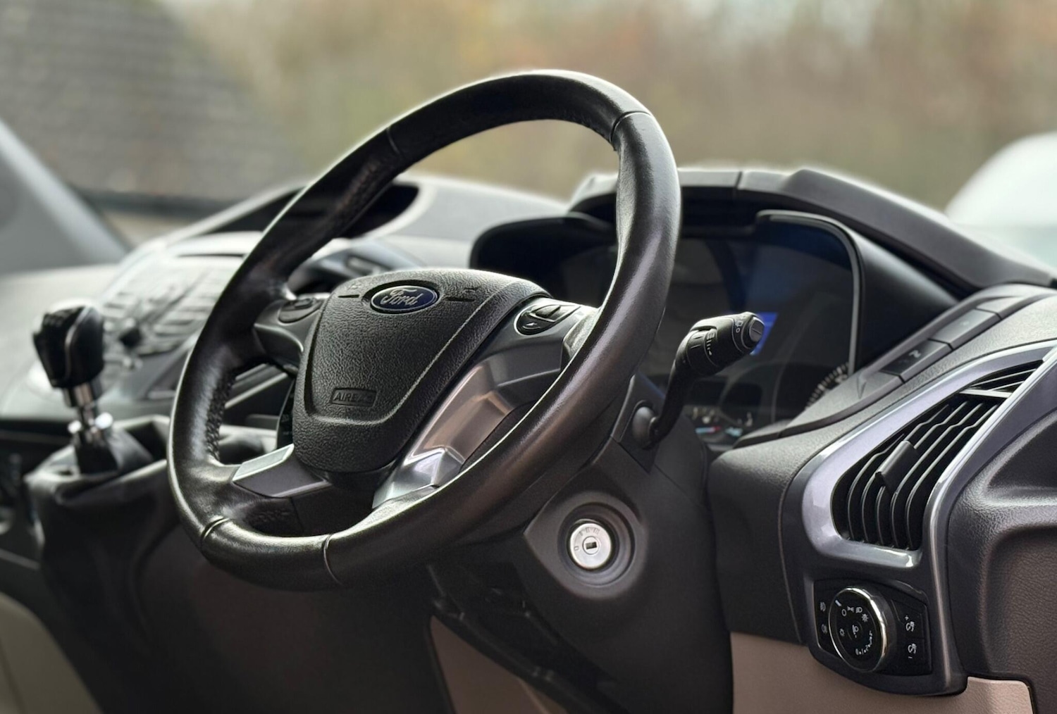 Used Ford Tourneo Custom 2018 for sale - 76830815: Photo 13