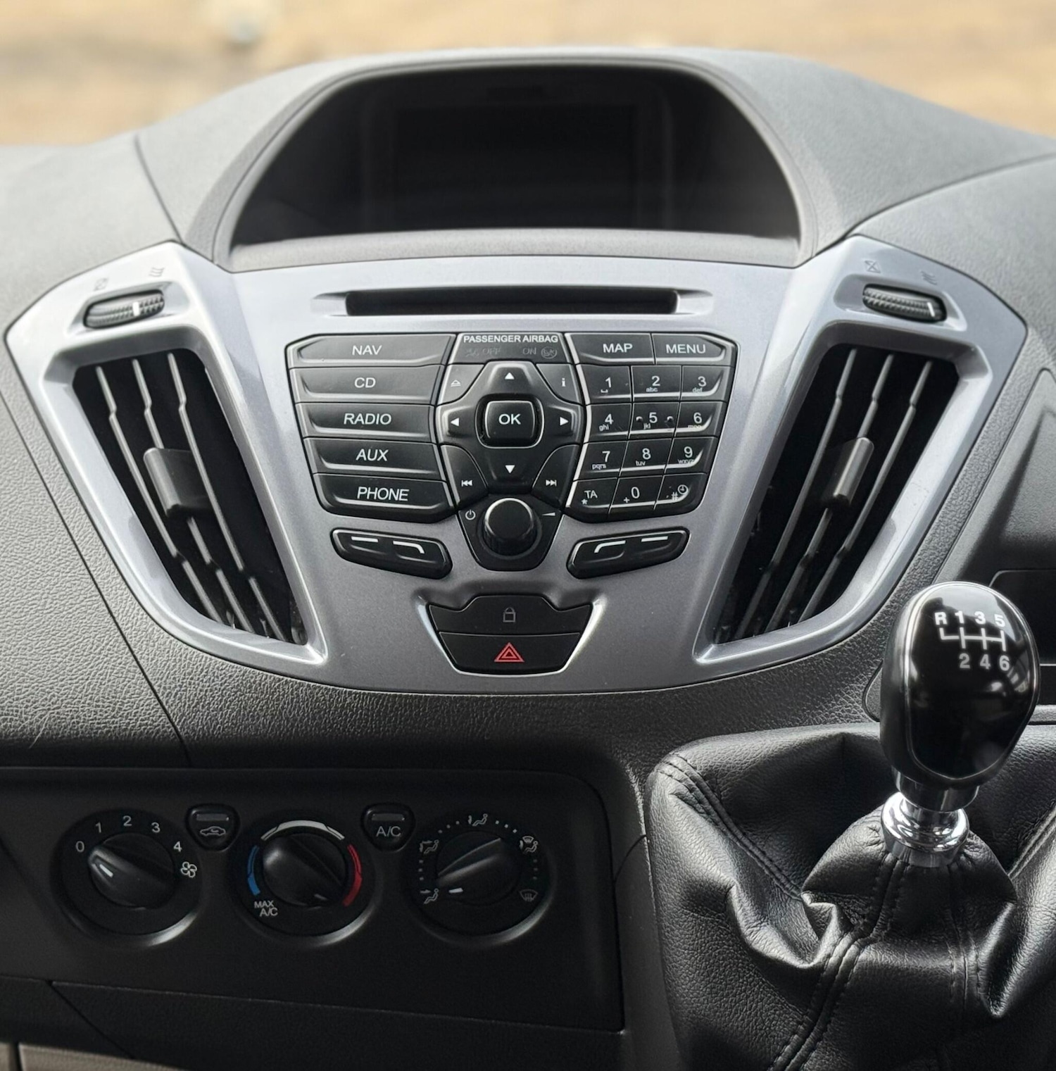 Used Ford Tourneo Custom 2018 for sale - 76830815: Photo 25