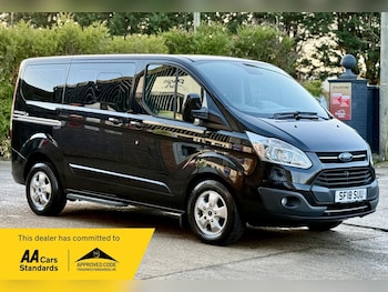 Used Ford Tourneo Custom 2018 for sale - 76883953: Photo