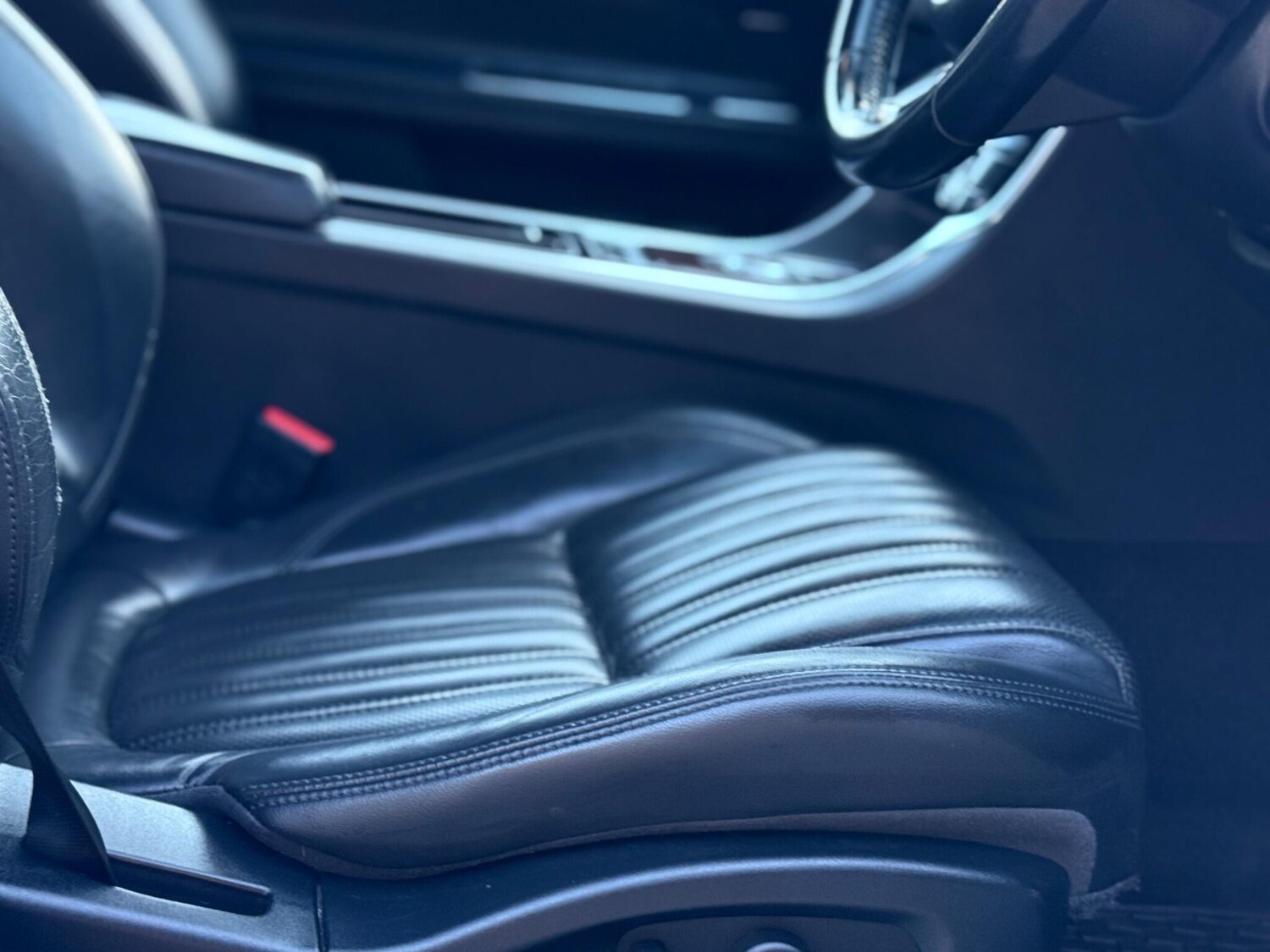 Used Jaguar XF 2017 for sale - 78015983: Photo 31