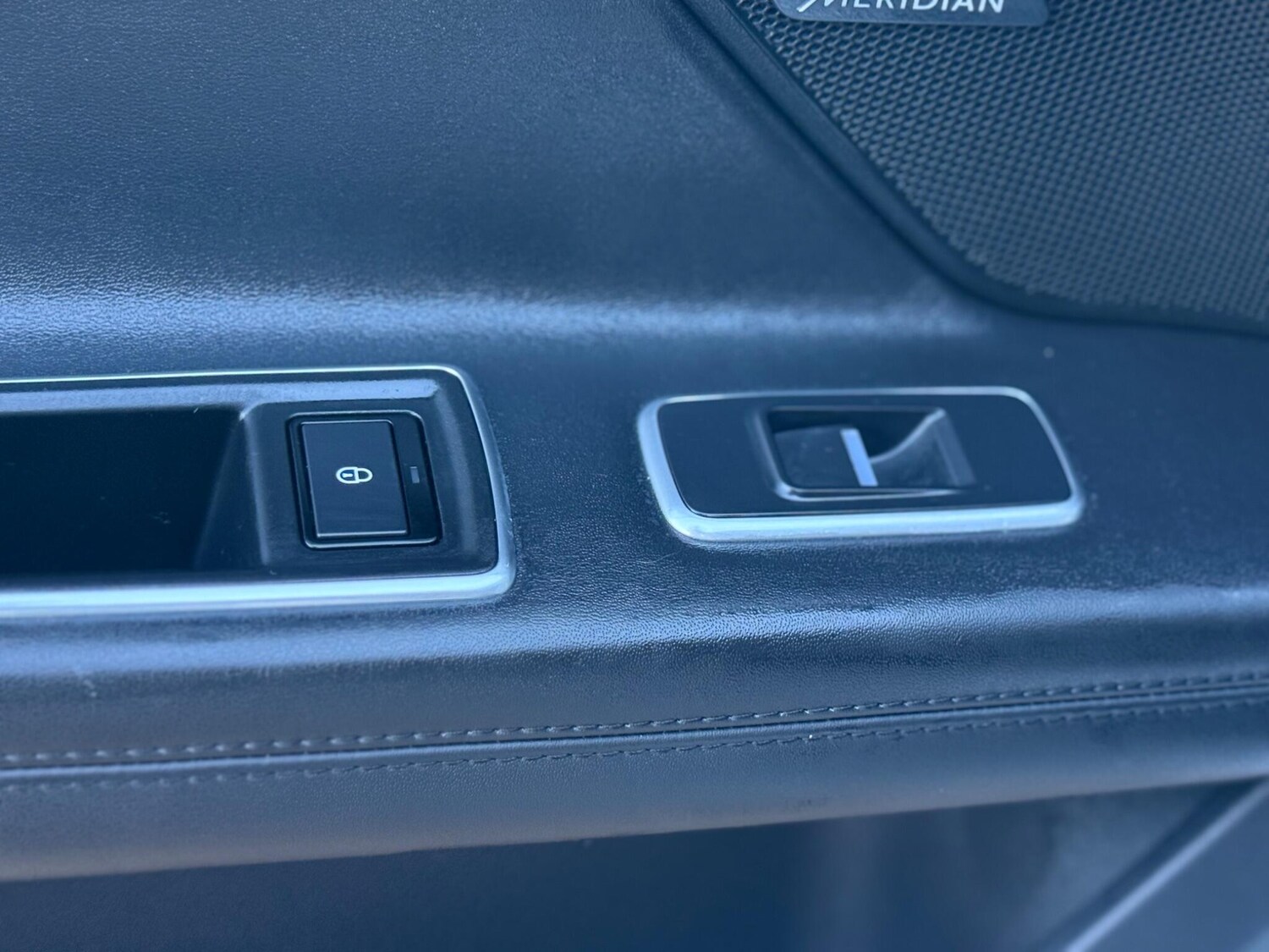 Used Jaguar XF 2017 for sale - 78015983: Photo 40