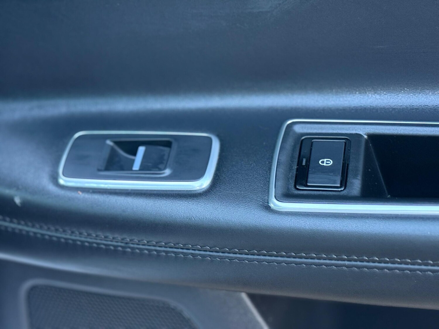 Used Jaguar XF 2017 for sale - 78015983: Photo 48