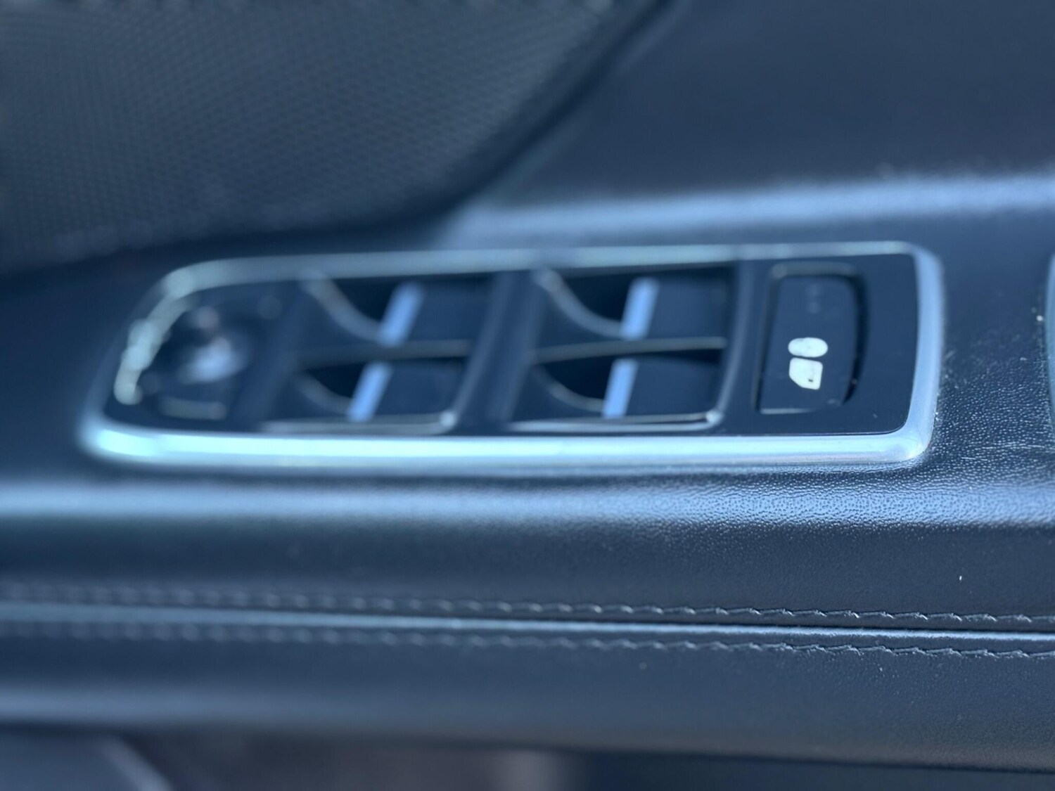 Used Jaguar XF 2017 for sale - 78015983: Photo 51