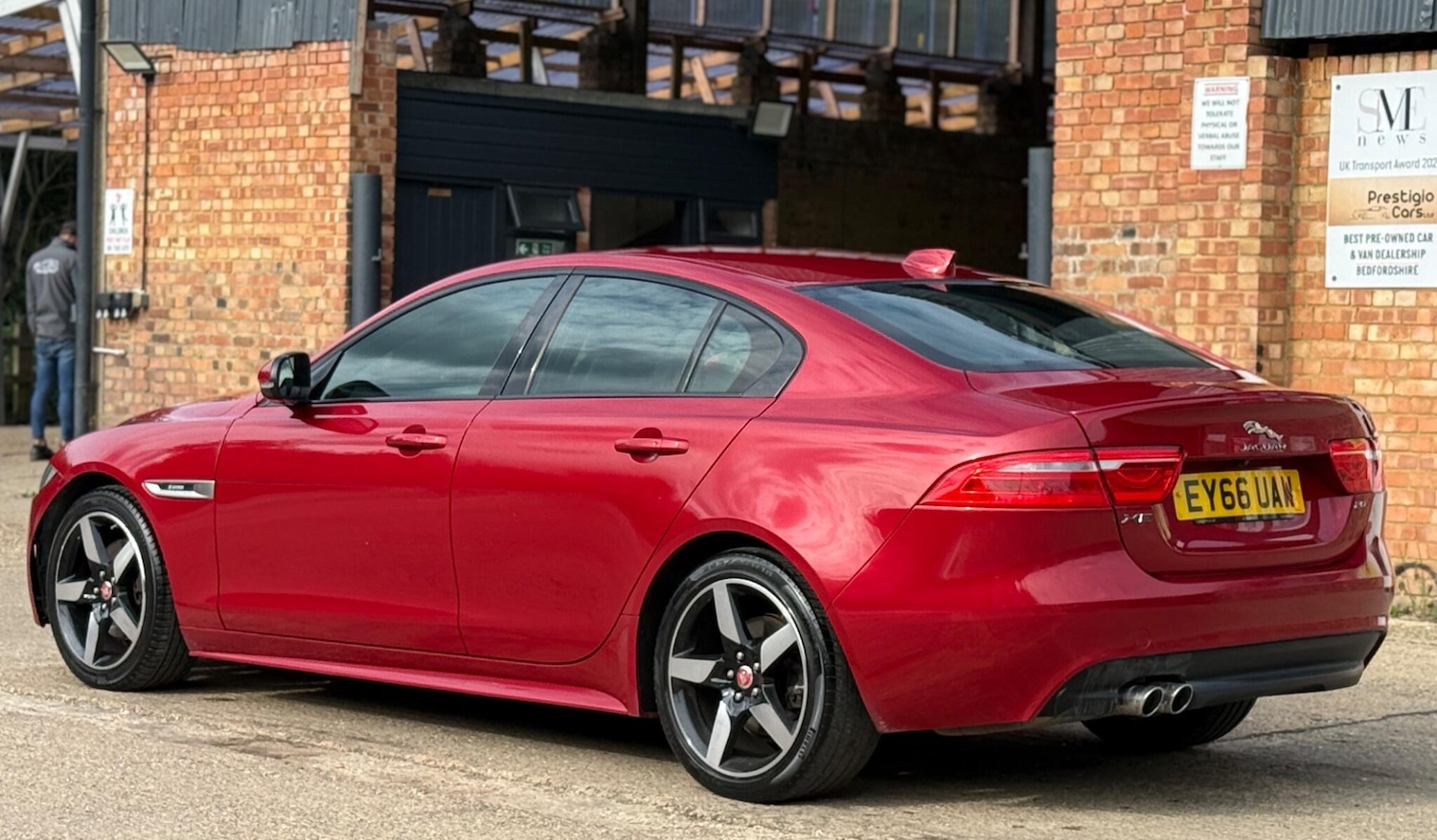 Used Jaguar XE 2016 for sale - 76107064: Photo 11