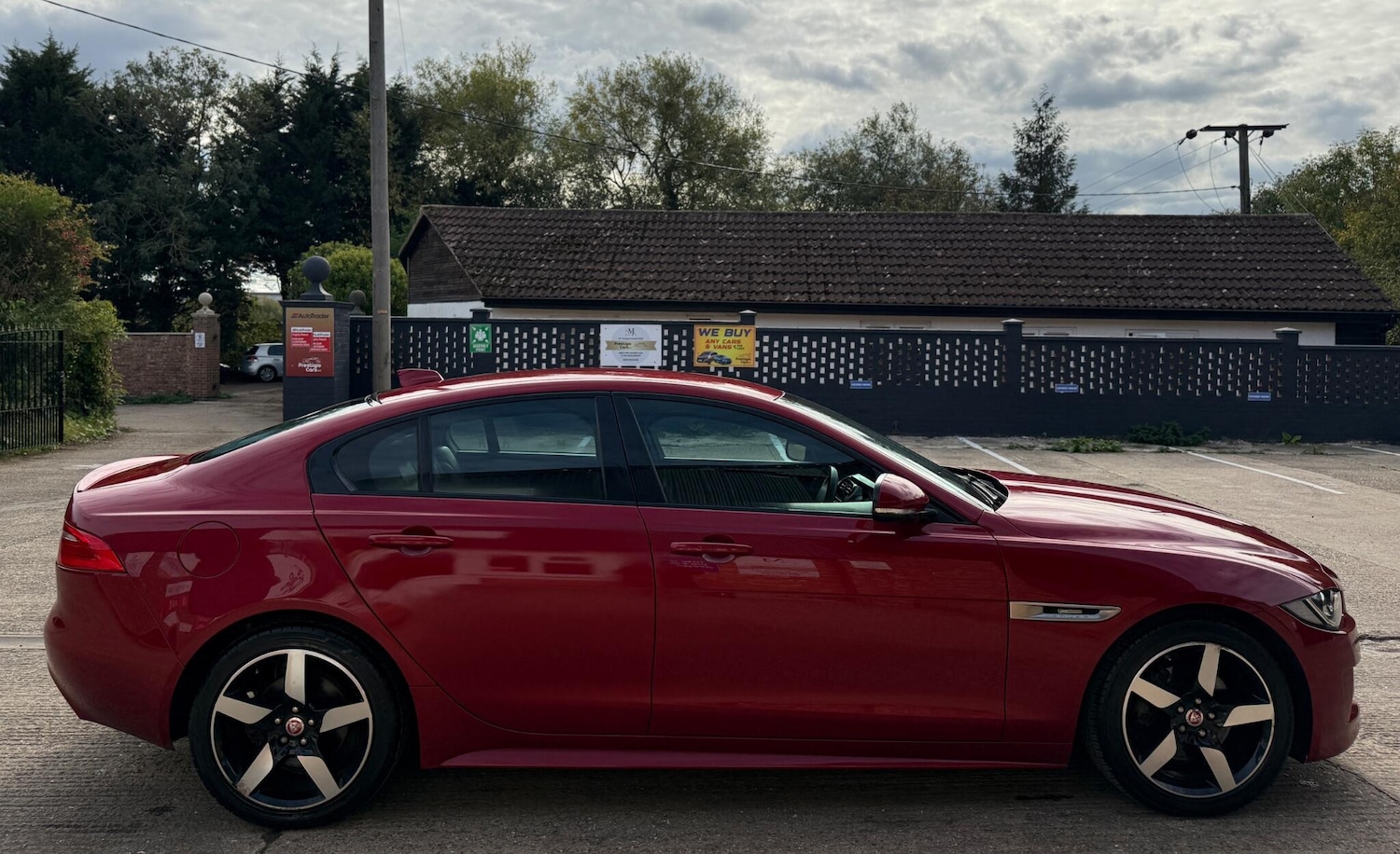 Used Jaguar XE 2016 for sale - 76107064: Photo 14