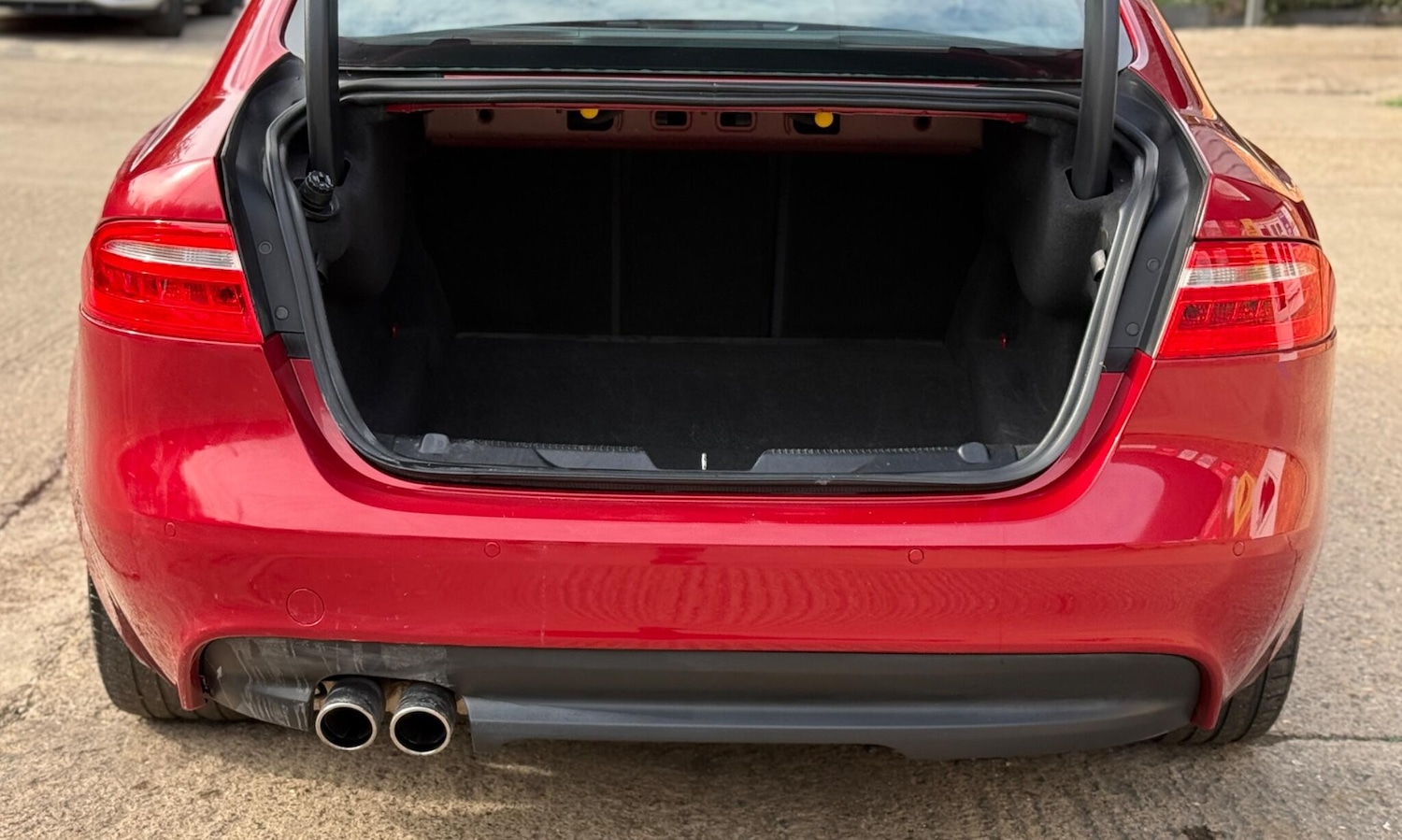 Used Jaguar XE 2016 for sale - 76107064: Photo 17