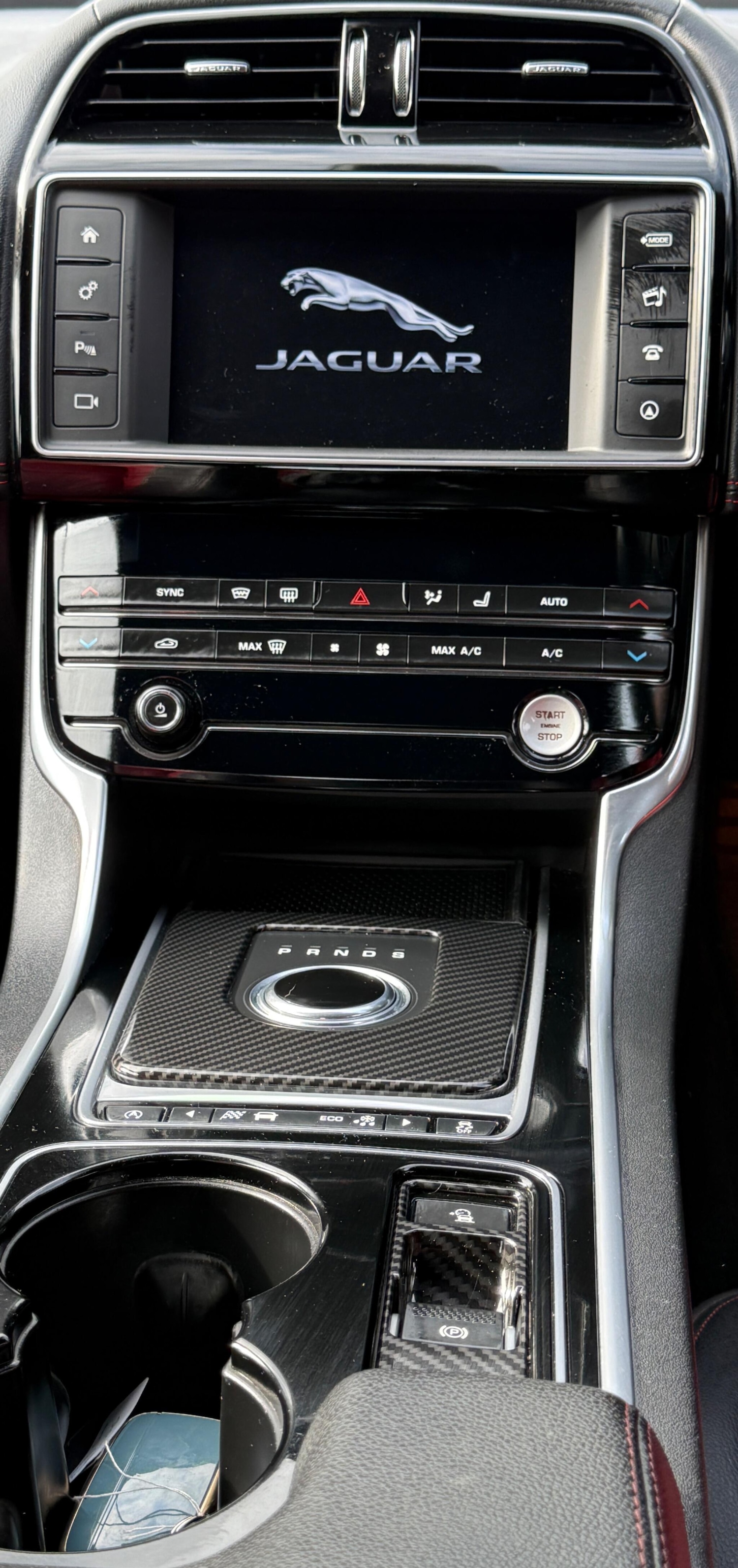 Used Jaguar XE 2016 for sale - 76107064: Photo 19