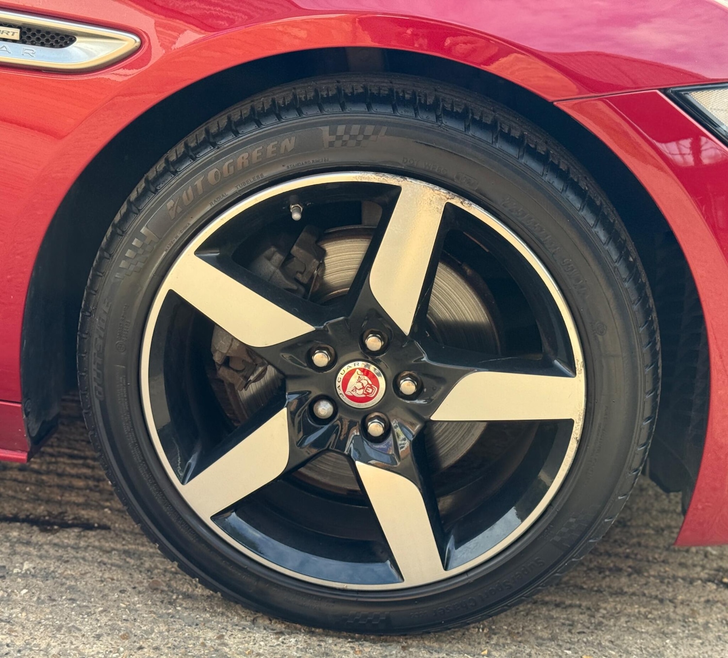 Used Jaguar XE 2016 for sale - 76107064: Photo 21
