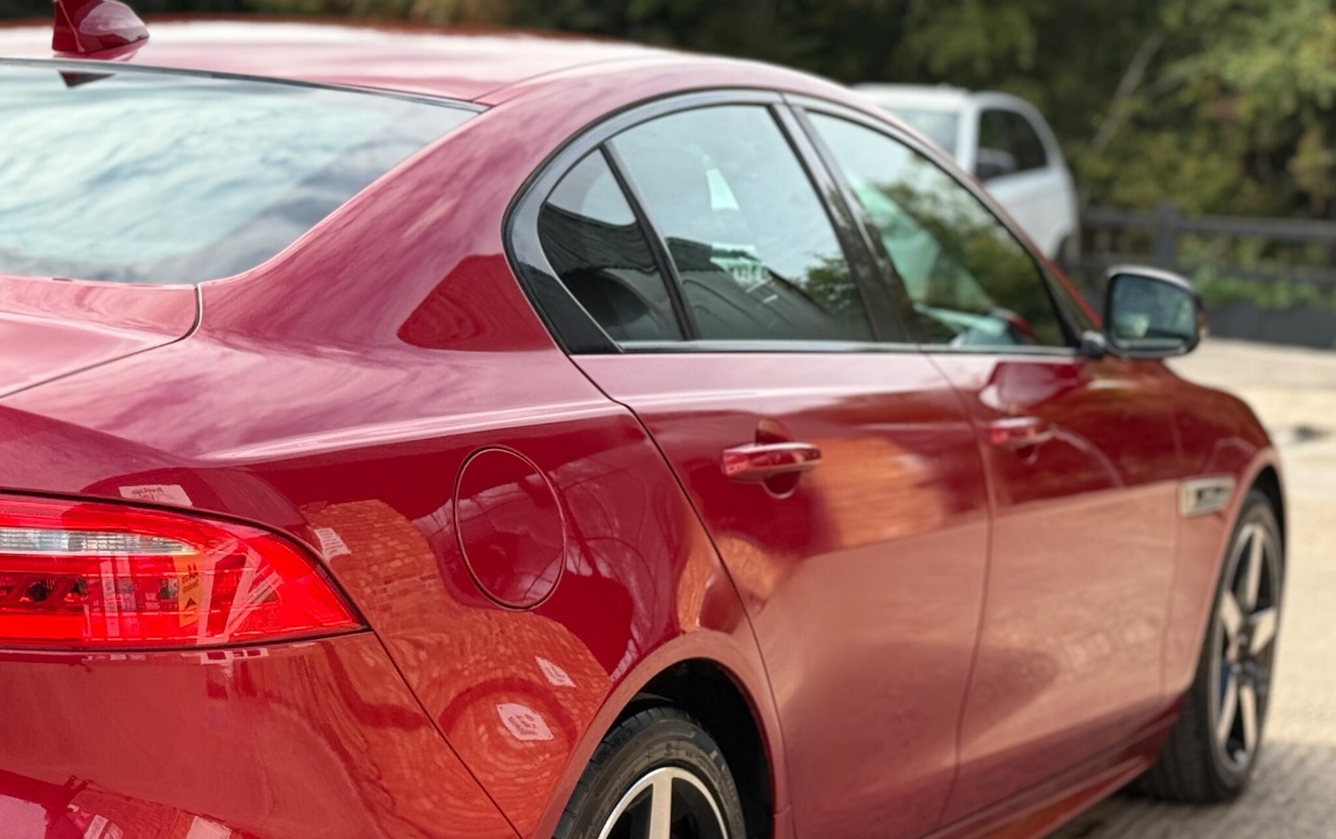 Used Jaguar XE 2016 for sale - 76107064: Photo 32