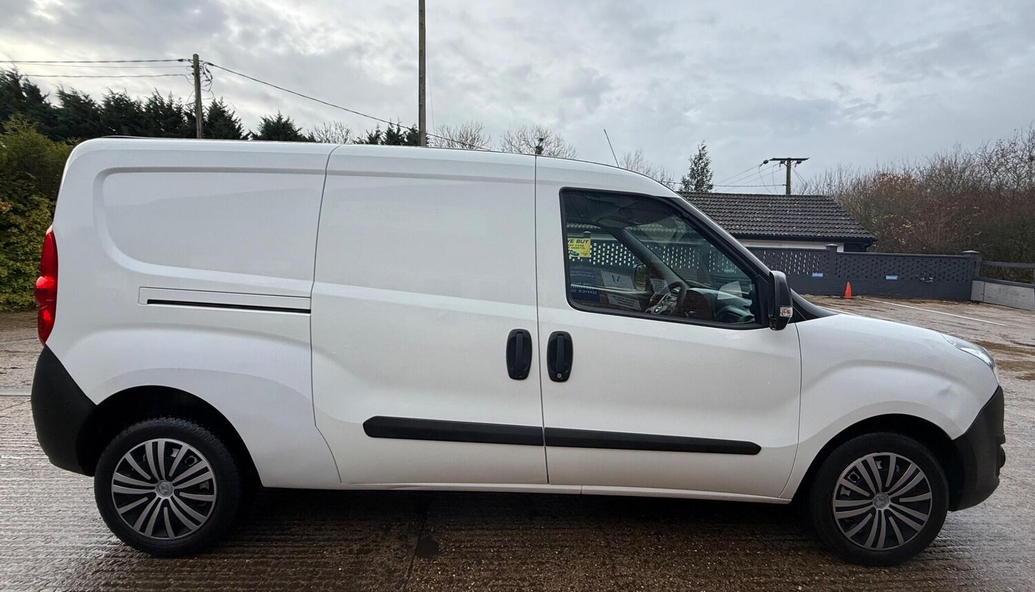 Used Vauxhall Combo 2017 for sale - 76878046: Photo 12