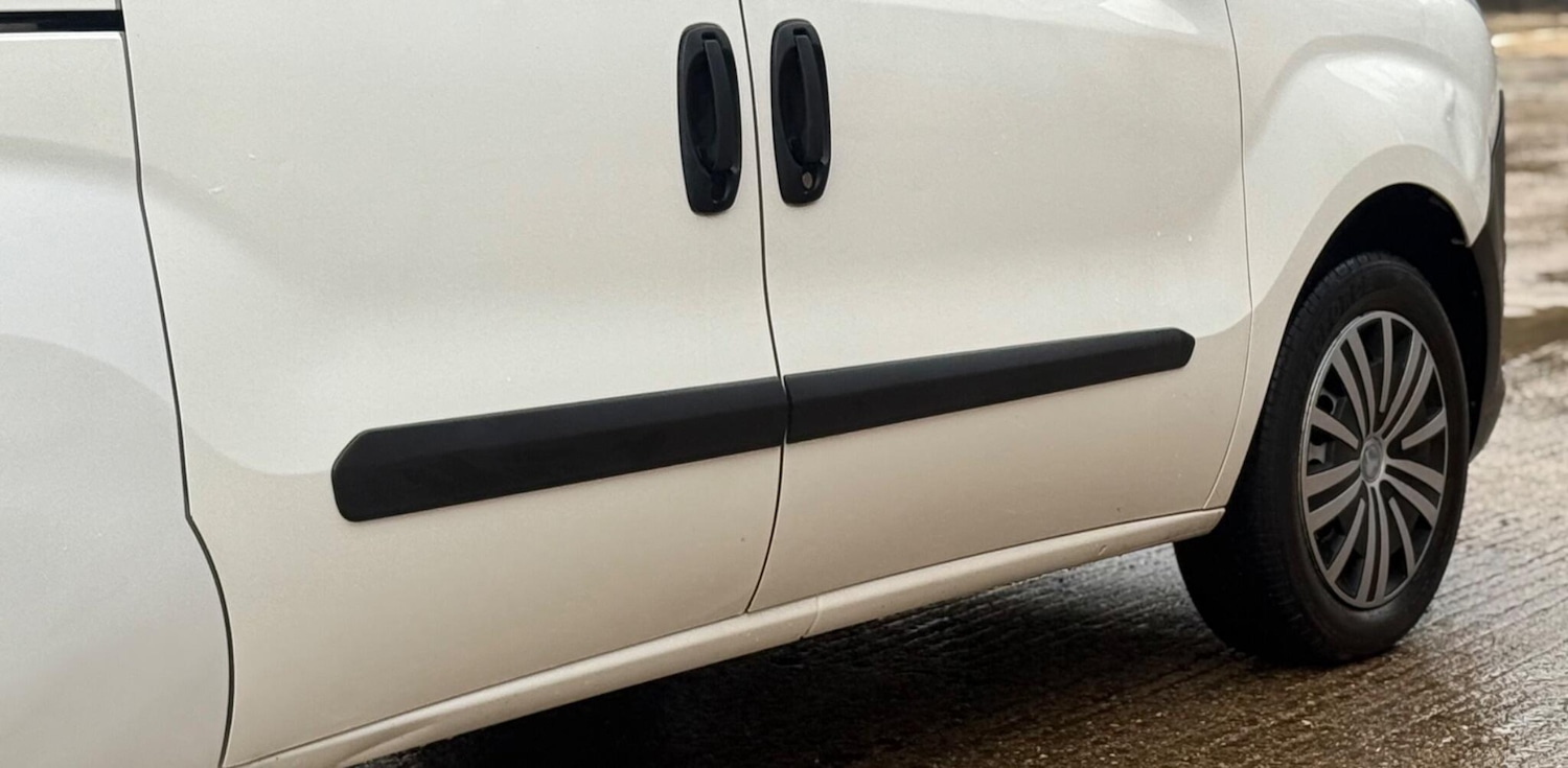 Used Vauxhall Combo 2017 for sale - 76878046: Photo 35