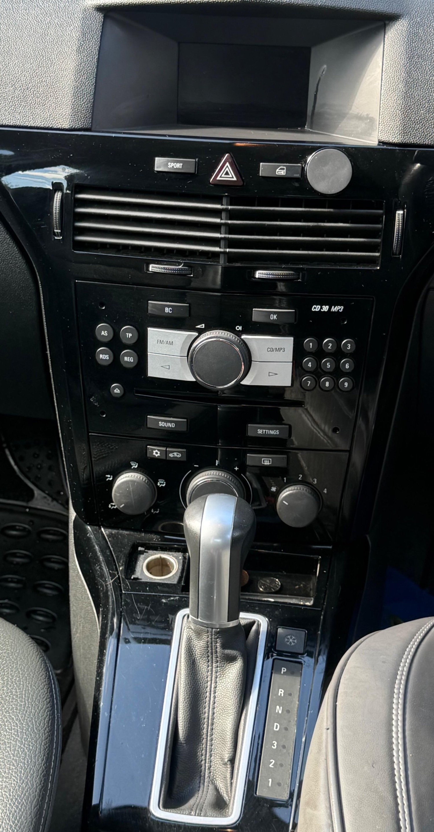 Used Vauxhall Astra 2008 for sale - 78111667: Photo 19