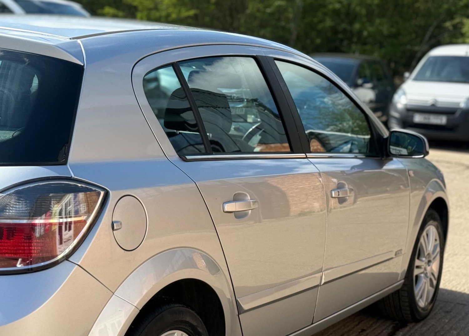 Used Vauxhall Astra 2008 for sale - 78111667: Photo 31