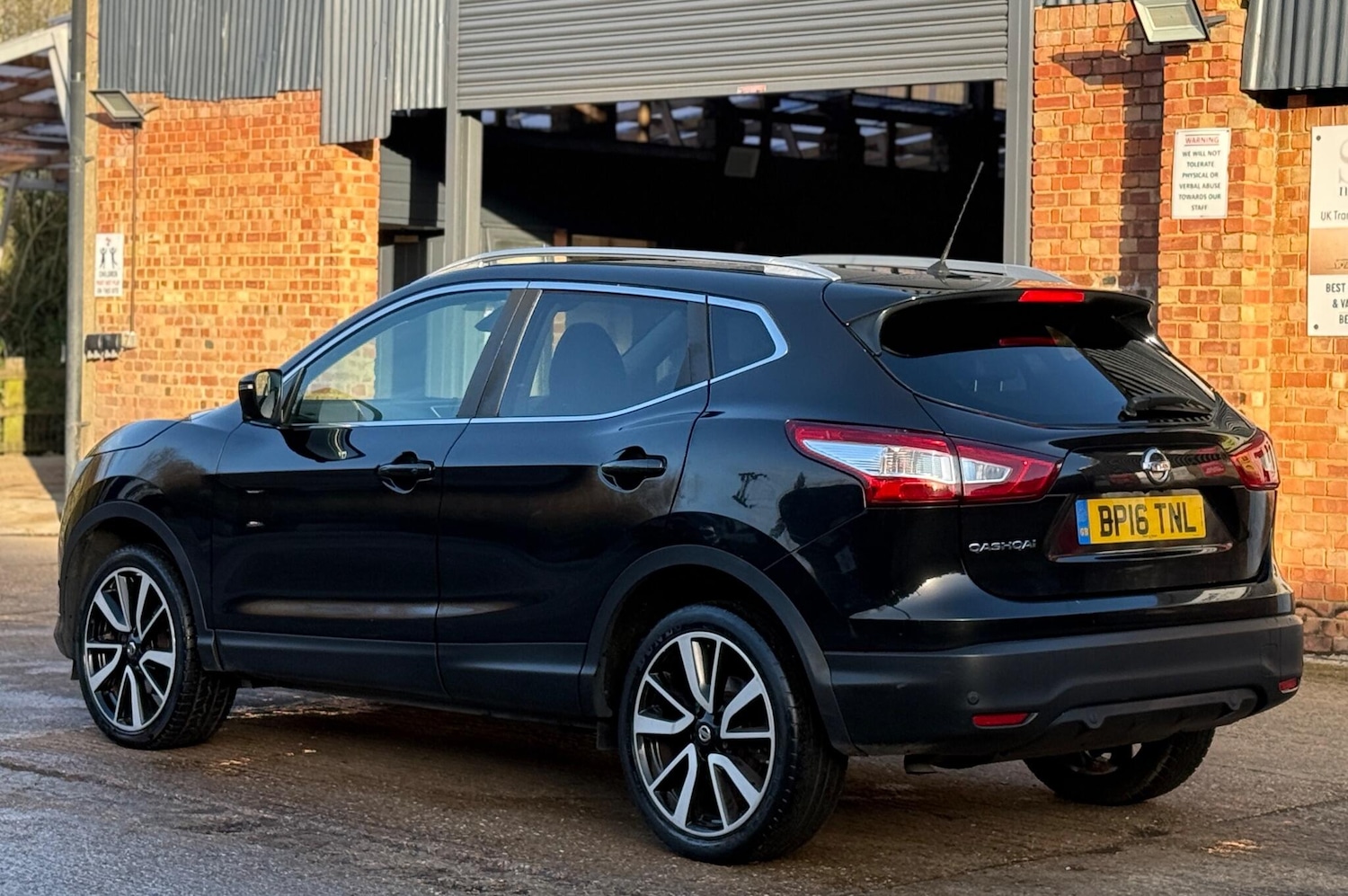 Used Nissan Qashqai 2016 for sale - 76883923: Photo 9