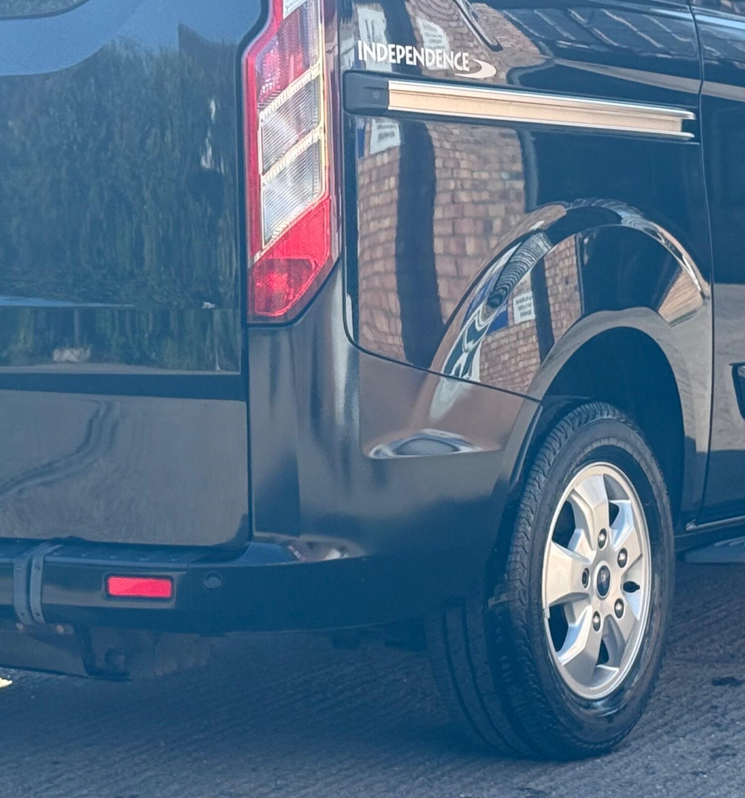 Vehicle 33